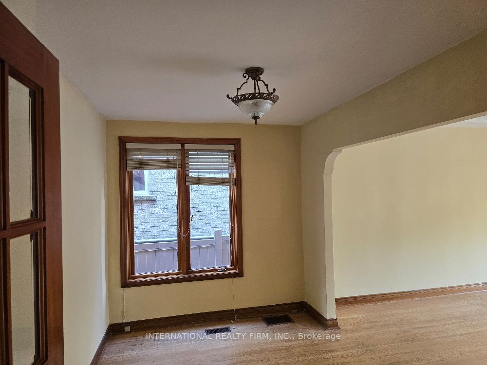 607 Coldstream Avenue Property Photo 16