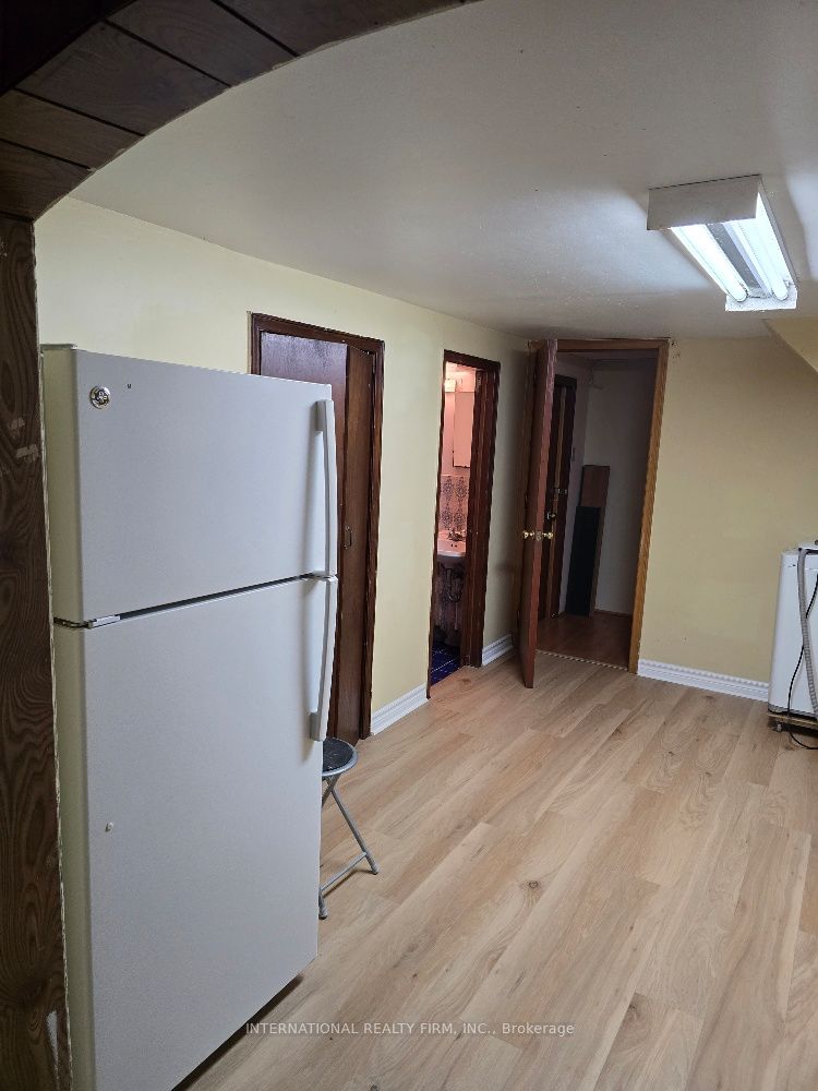 607 Coldstream Avenue Property Photo 29
