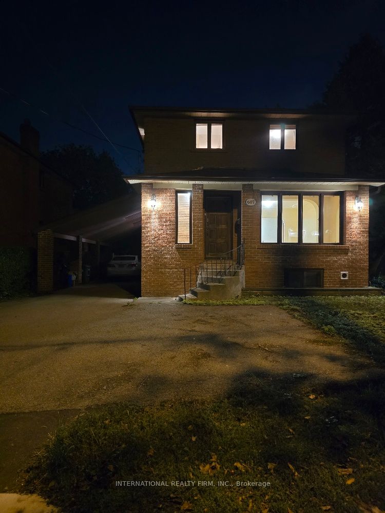 607 Coldstream Avenue Property Photo 34