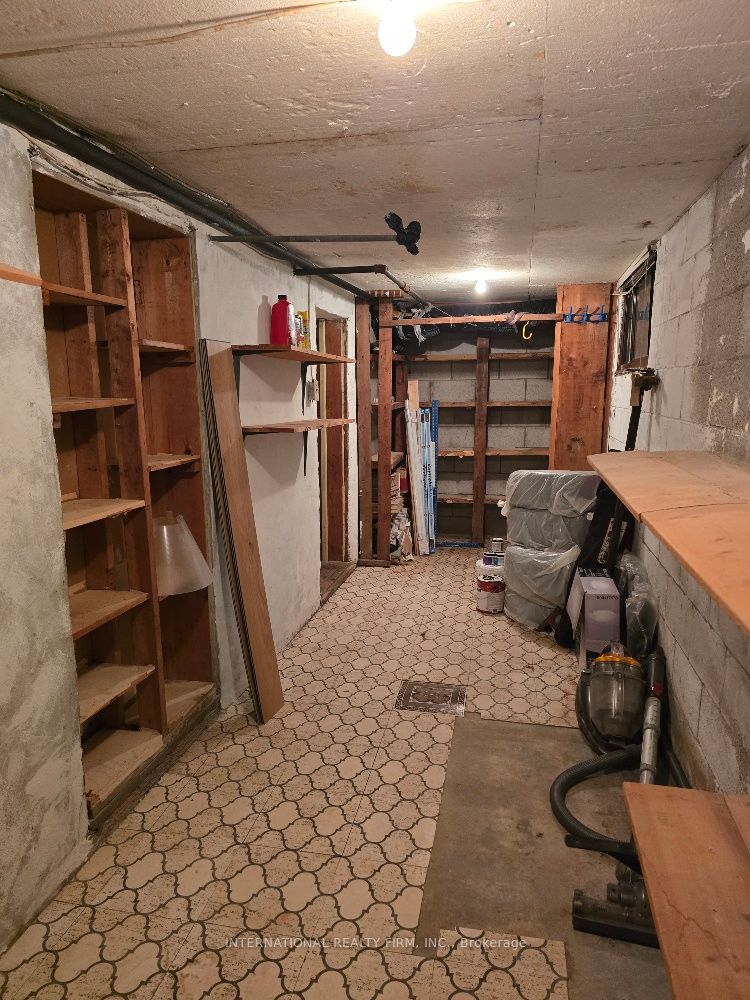 607 Coldstream Avenue Property Photo 36