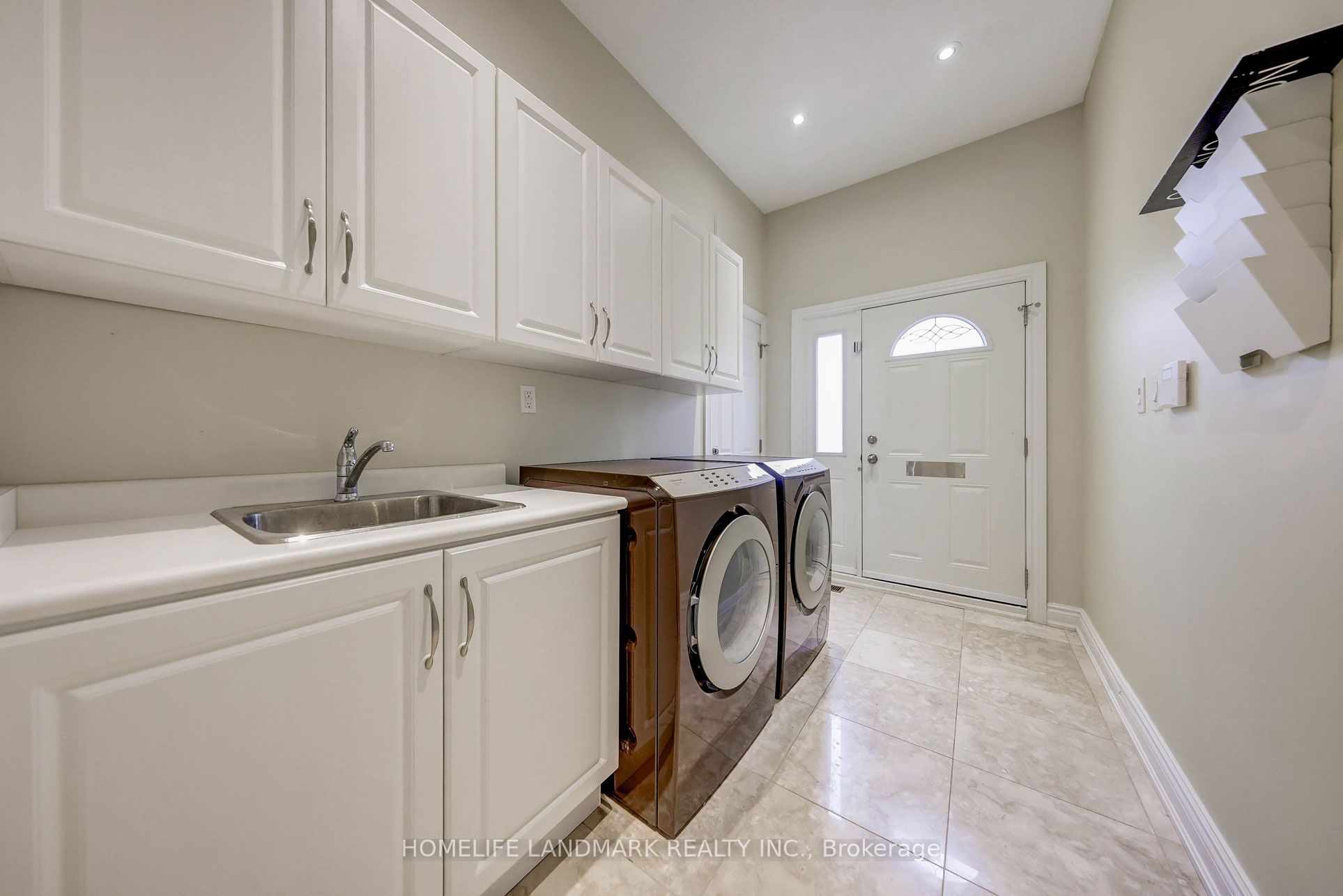 38 Misty Crescent Property Photo 12