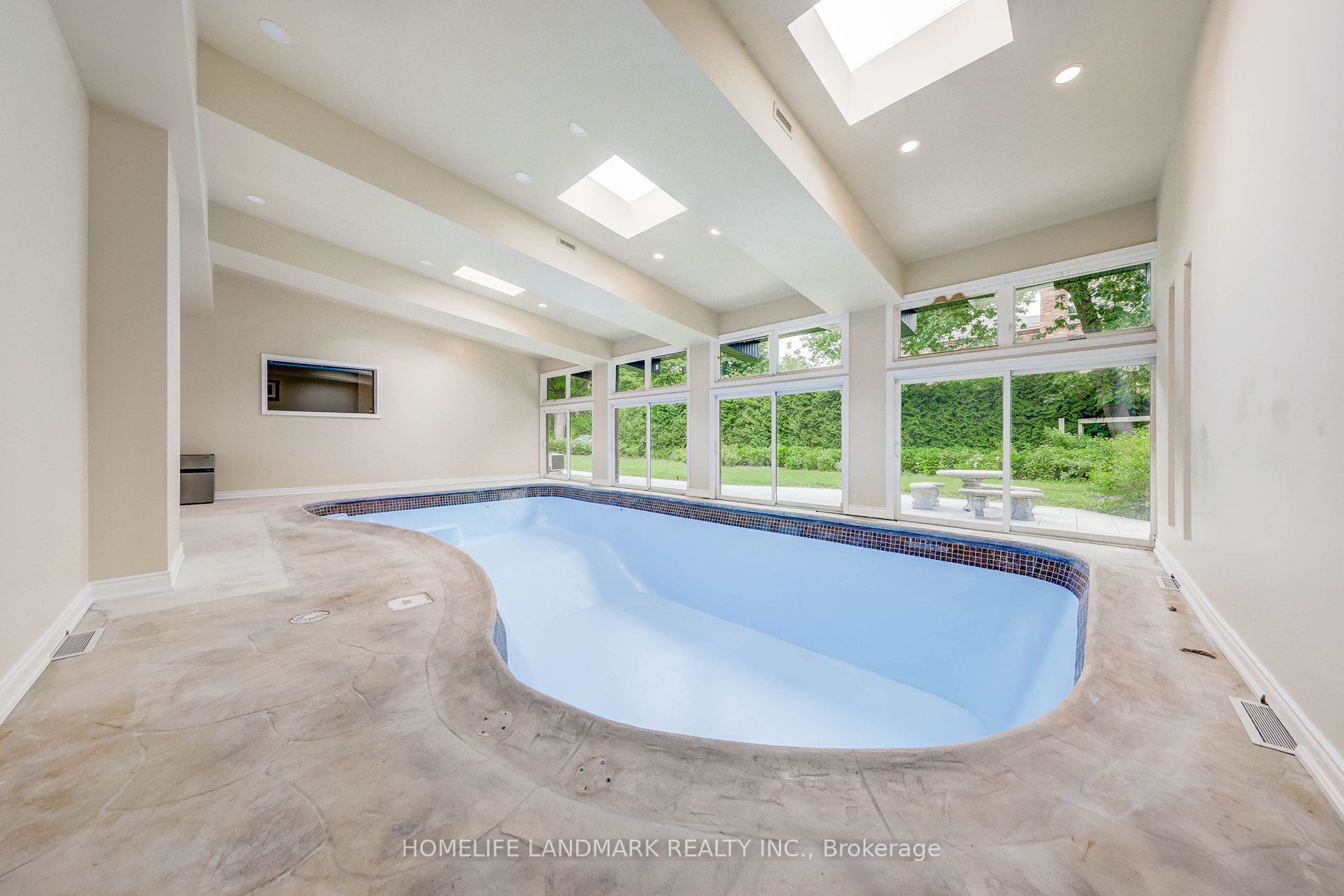 38 Misty Crescent Property Photo 13