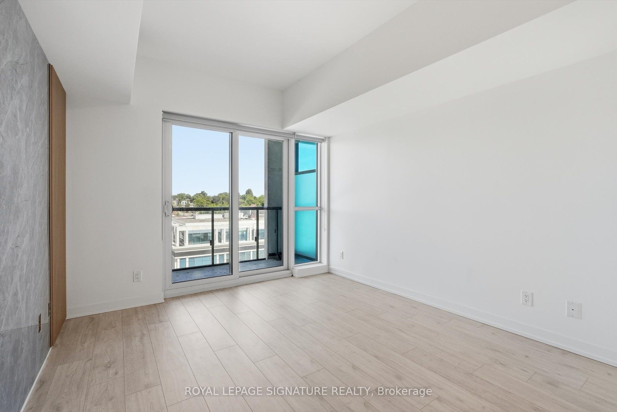 181 Sheppard Avenue E 503 Property Photo 12