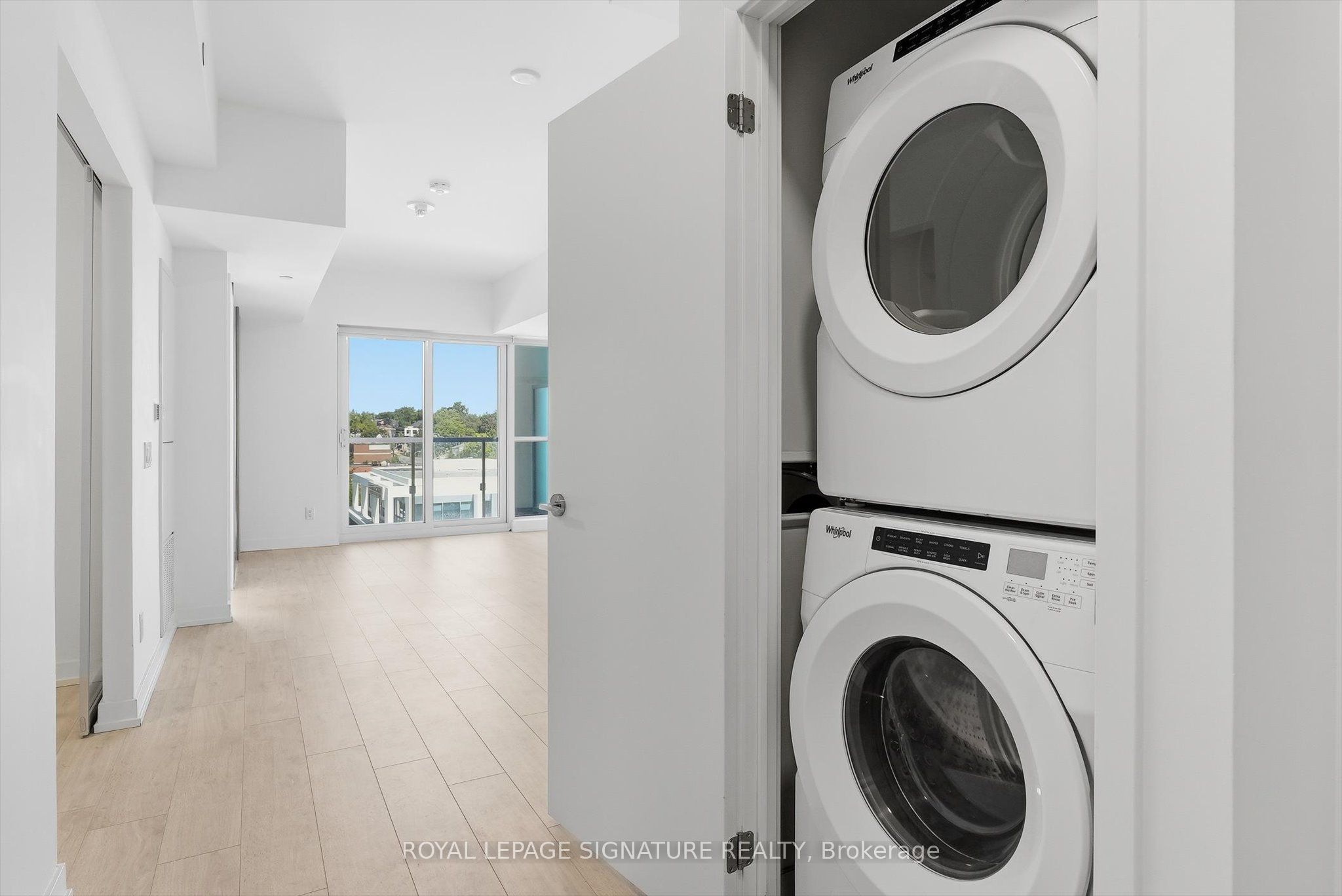 181 Sheppard Avenue E 503 Property Photo 25