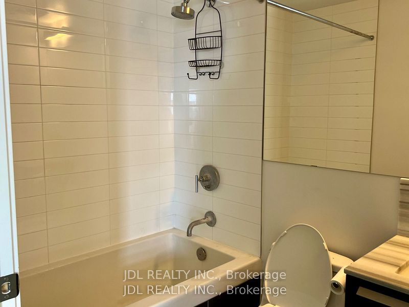 42 Charles Street E 3609 Property Photo 11