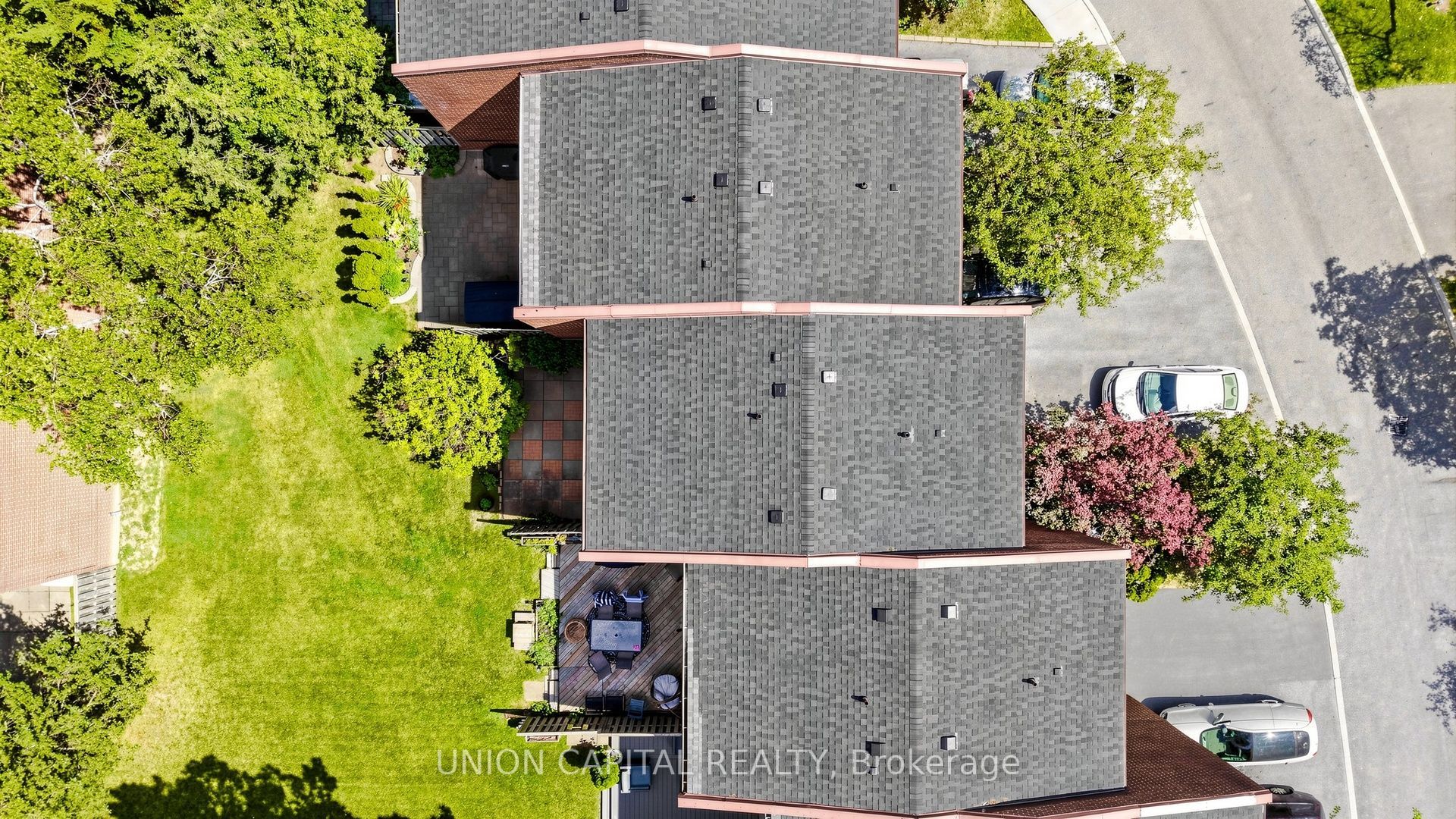 6 Windy Golf Way Property Photo 3