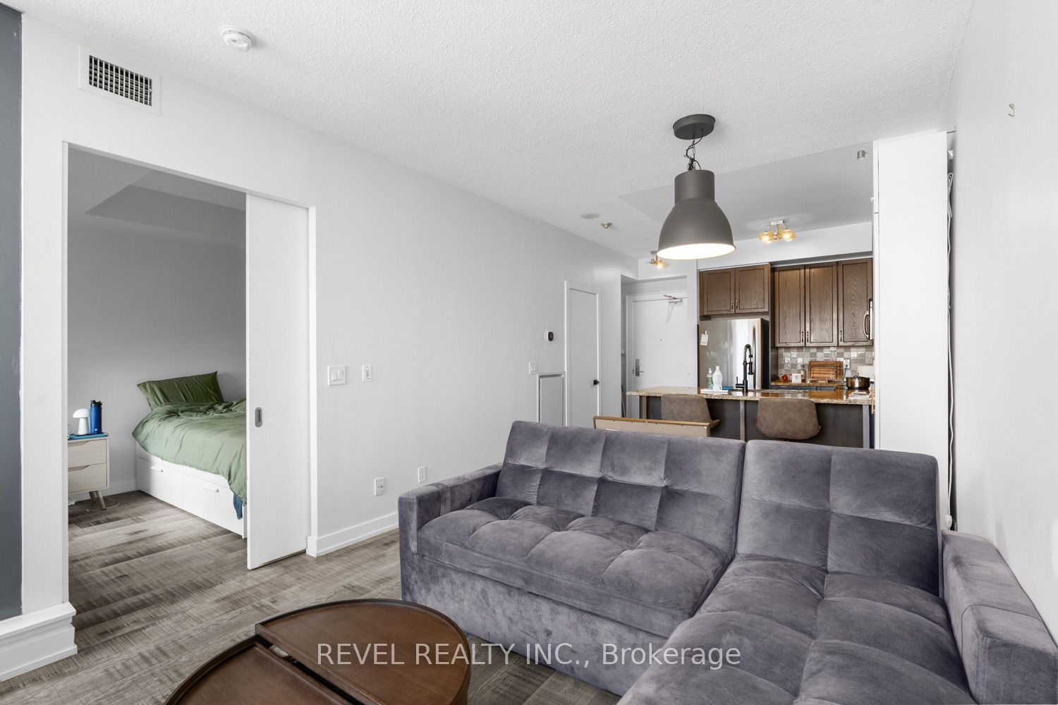 438 King Street W 1119 Property Photo 15