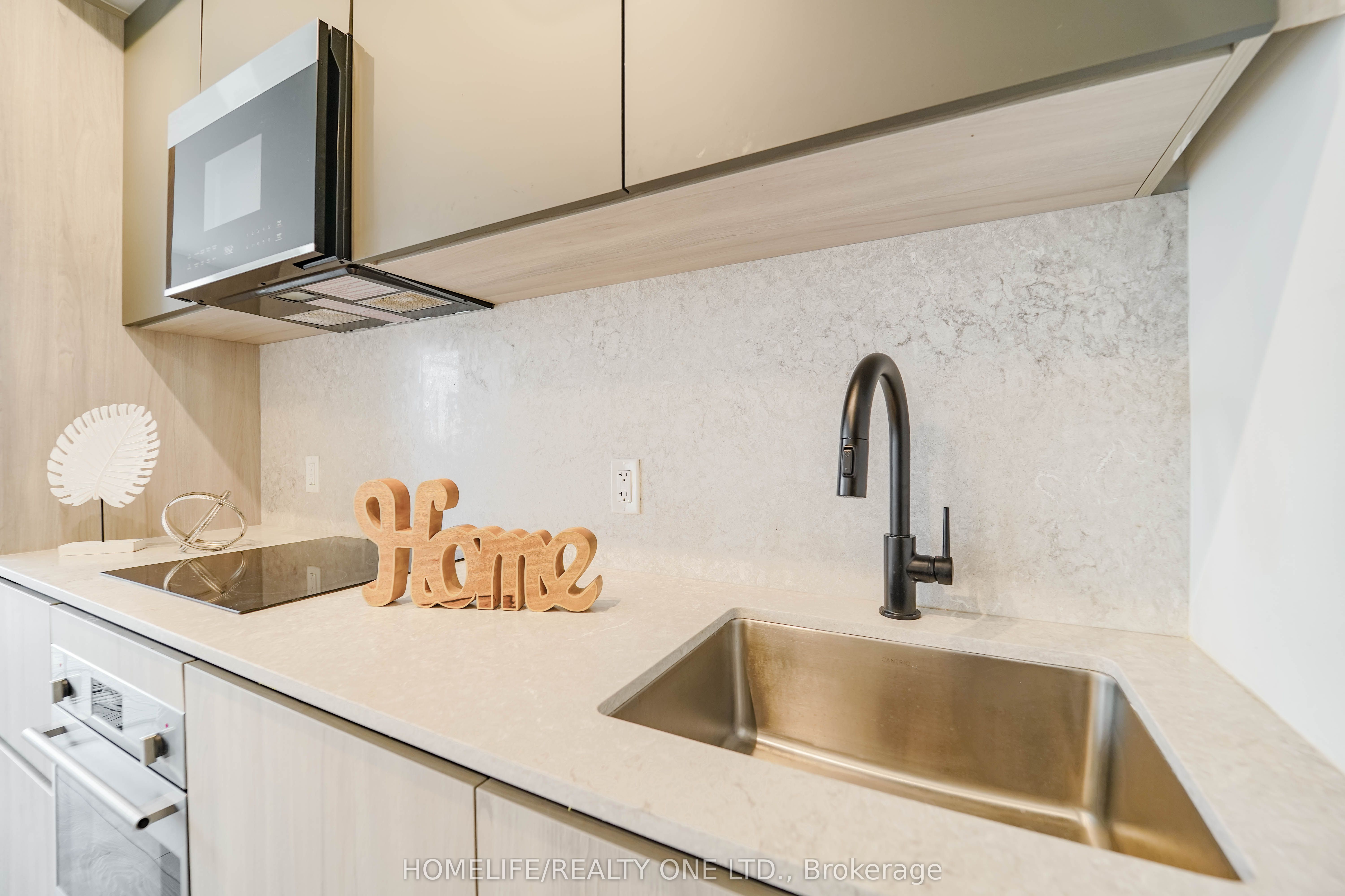 108 Peter Street 4803 Property Photo 22
