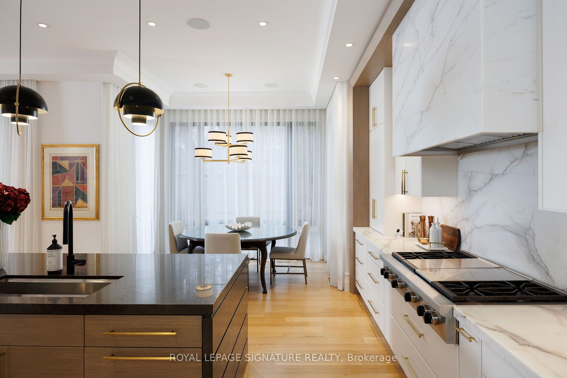 207 Strathallan Boulevard Property Photo 22