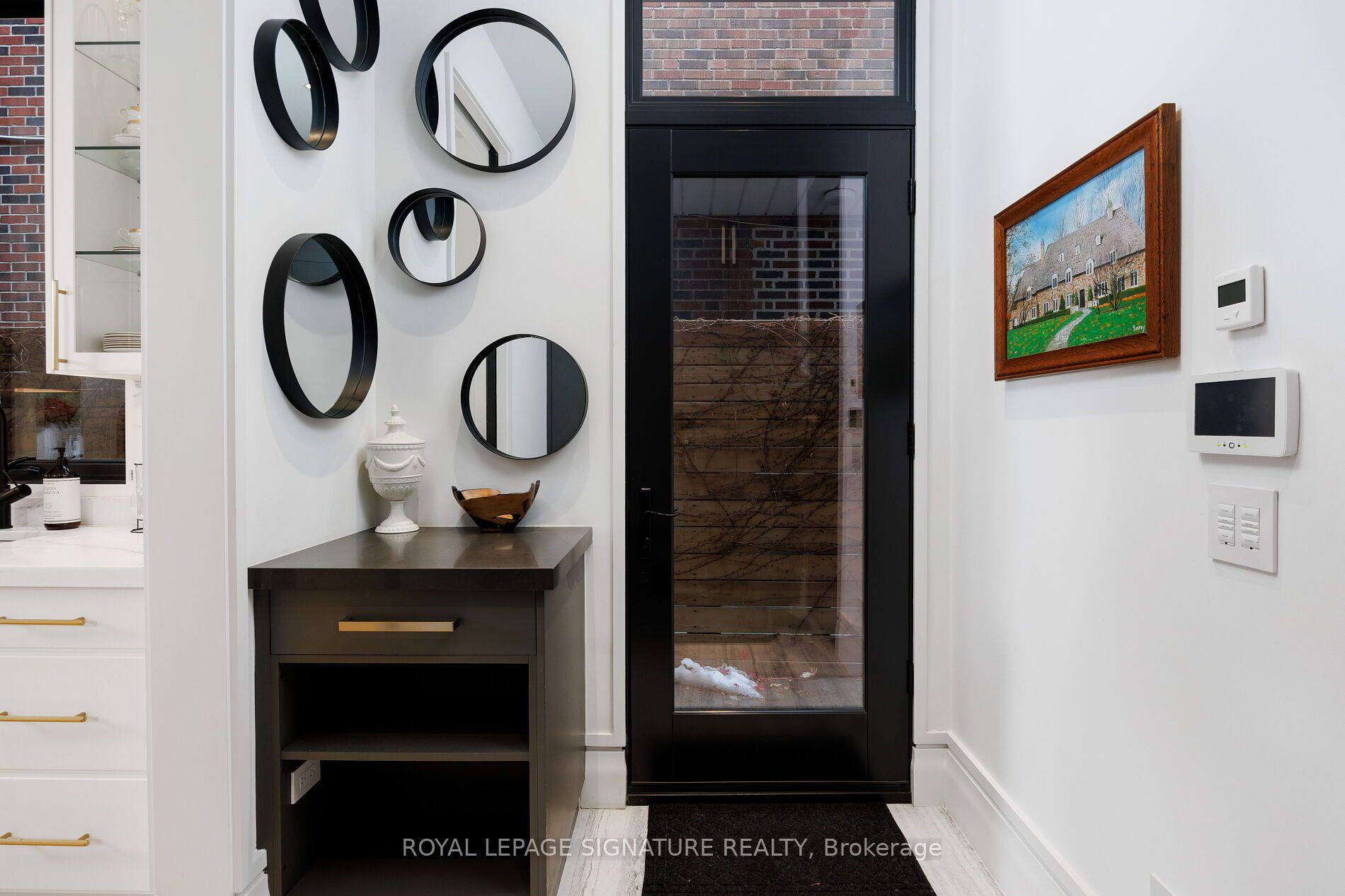 207 Strathallan Boulevard Property Photo 25
