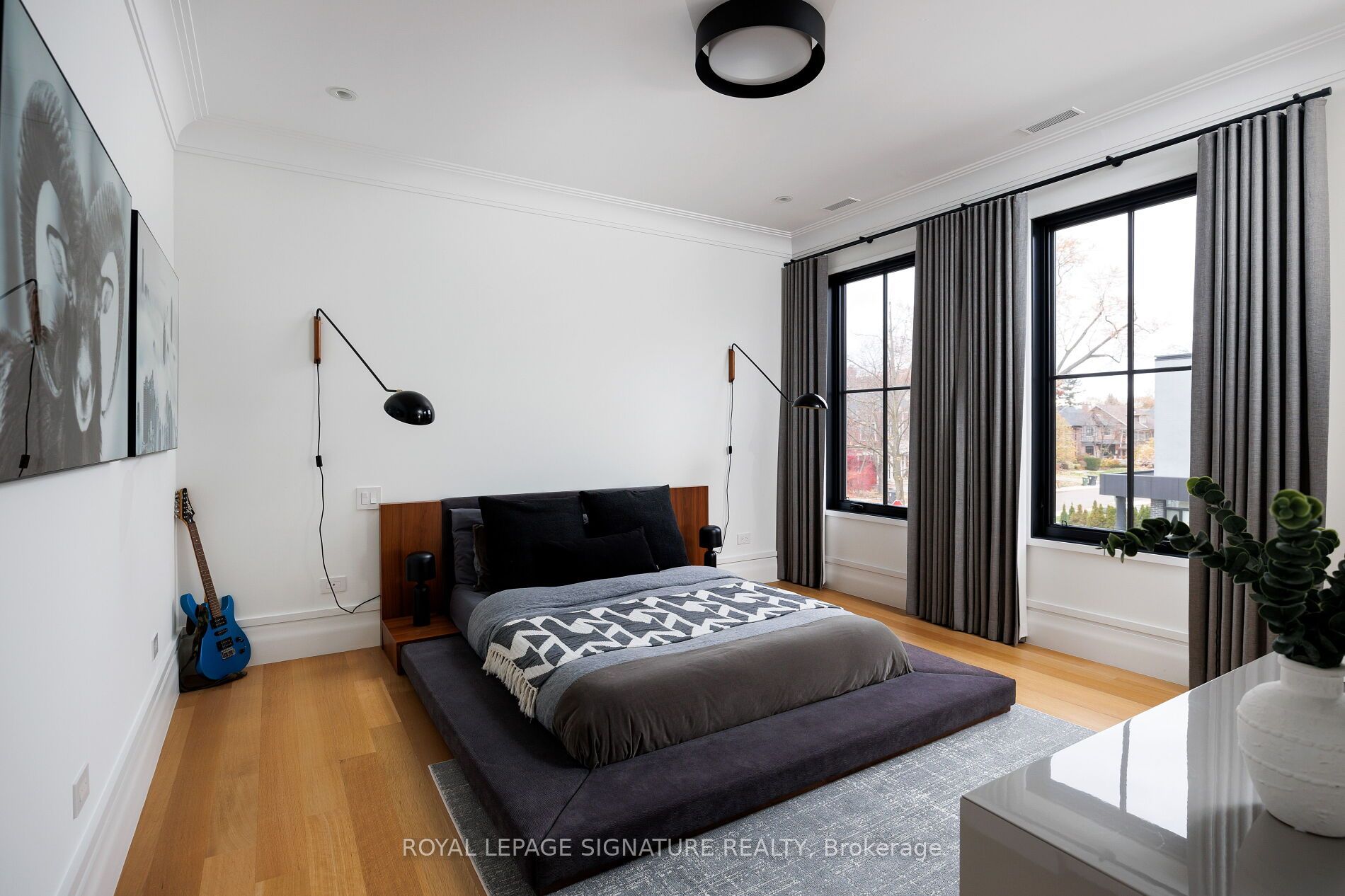 207 Strathallan Boulevard Property Photo 31