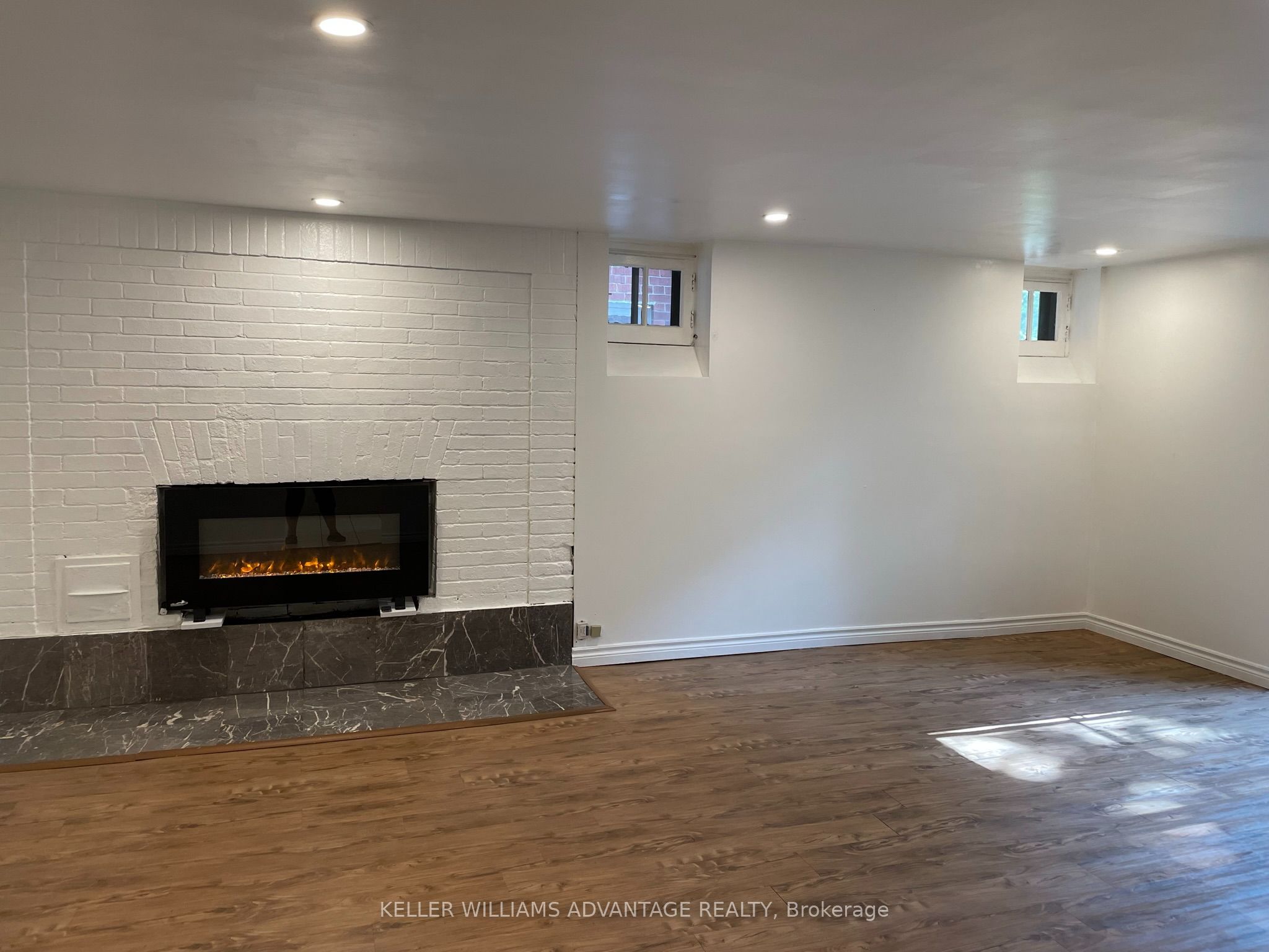347 Walmer Road Basement Property Photo 6