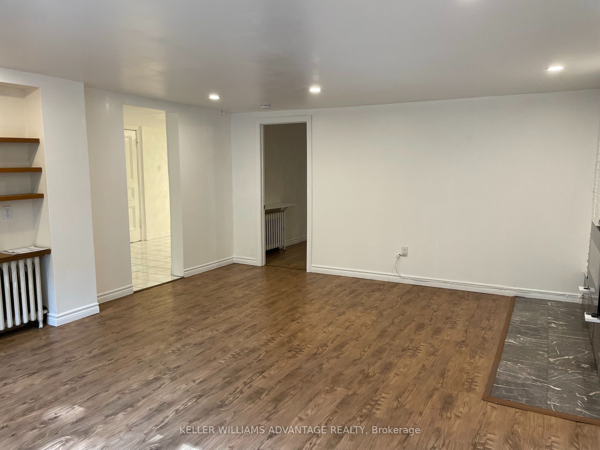 347 Walmer Road Basement Property Photo 13