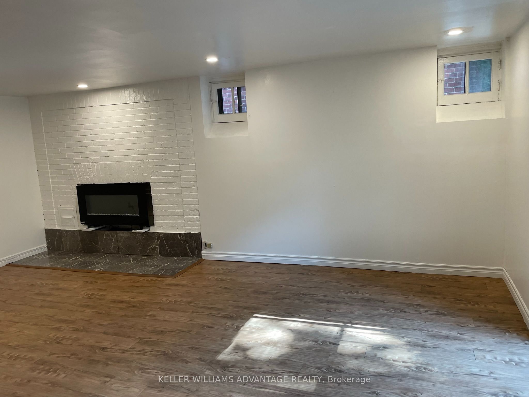 347 Walmer Road Basement Property Photo 15