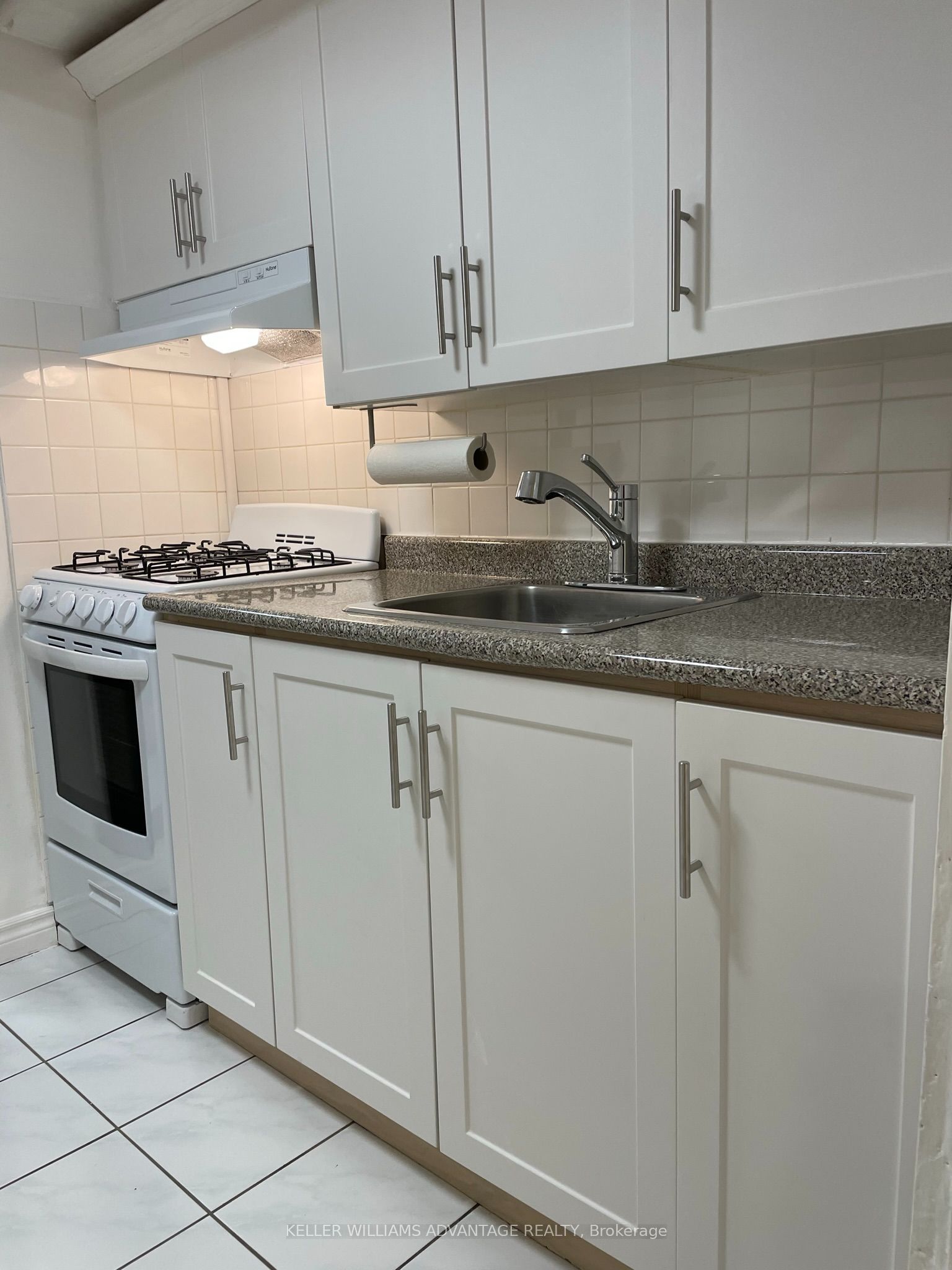 347 Walmer Road Basement Property Photo 17