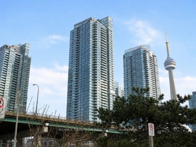 15 Fort York Boulevard 4503 Property Photo 1