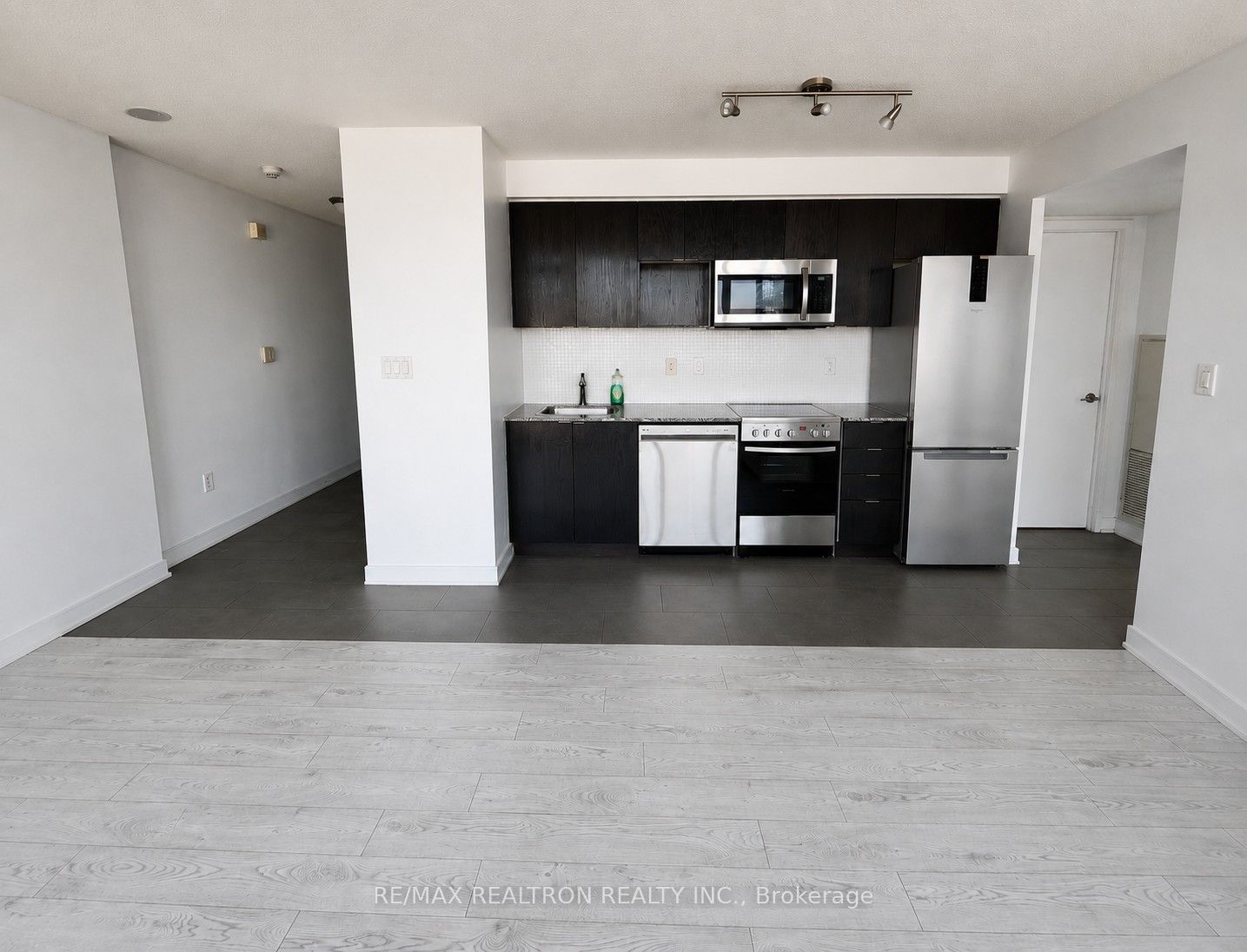 15 Fort York Boulevard 4503 Property Photo 15