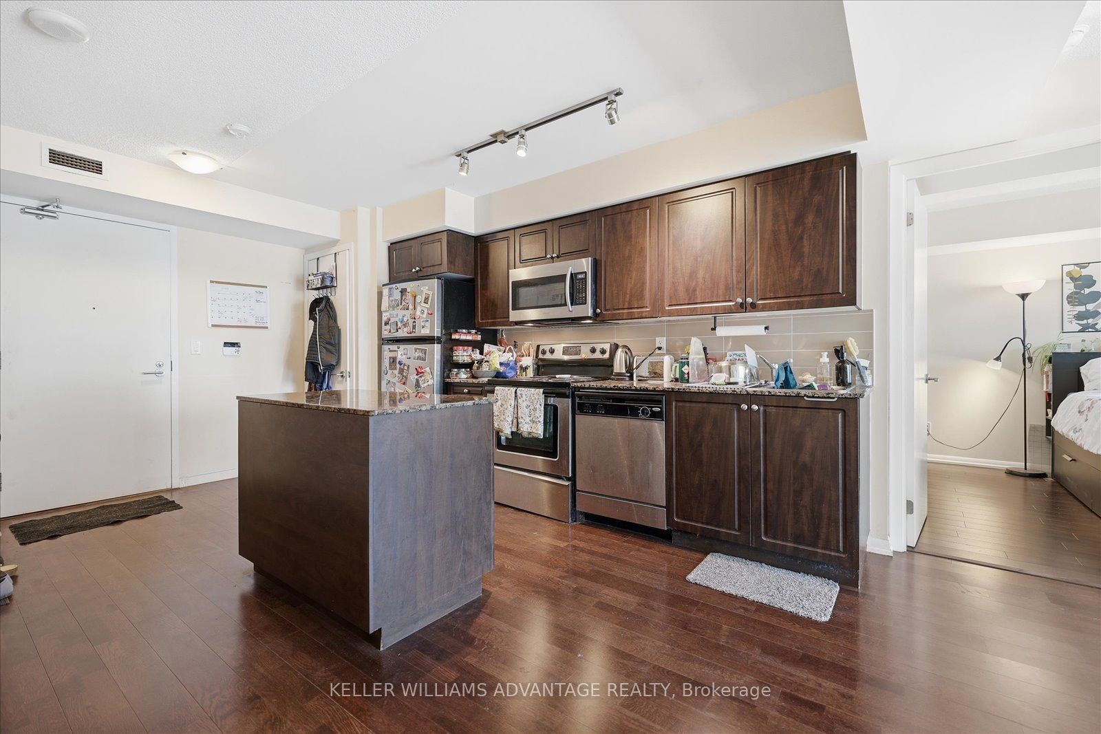 209 Fort York Boulevard 1170 Property Photo 6