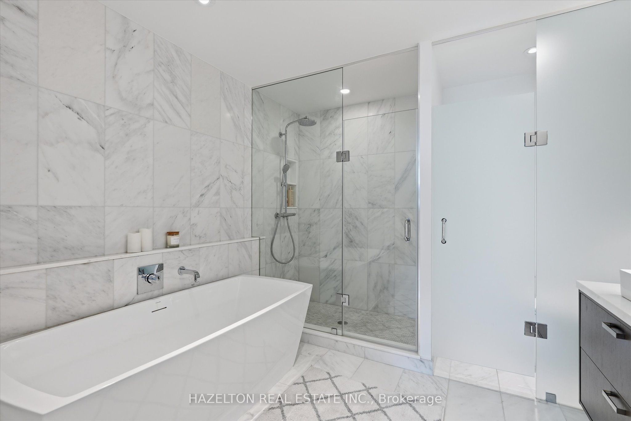 155 Merchants Wharf 304 Property Photo 23