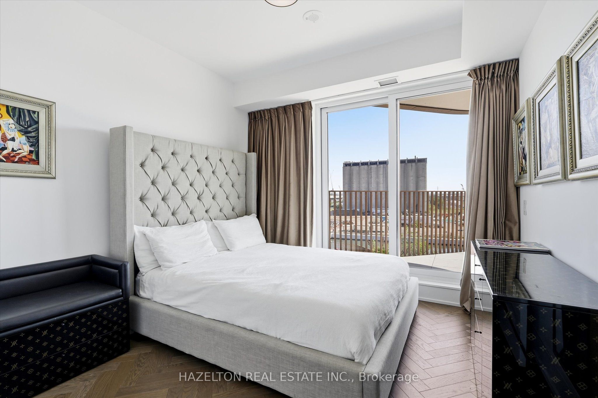 155 Merchants Wharf 304 Property Photo 27