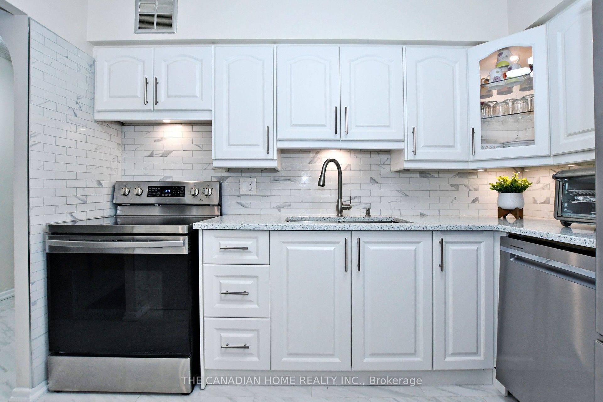 1900 Sheppard Avenue E 1406 Property Photo 11