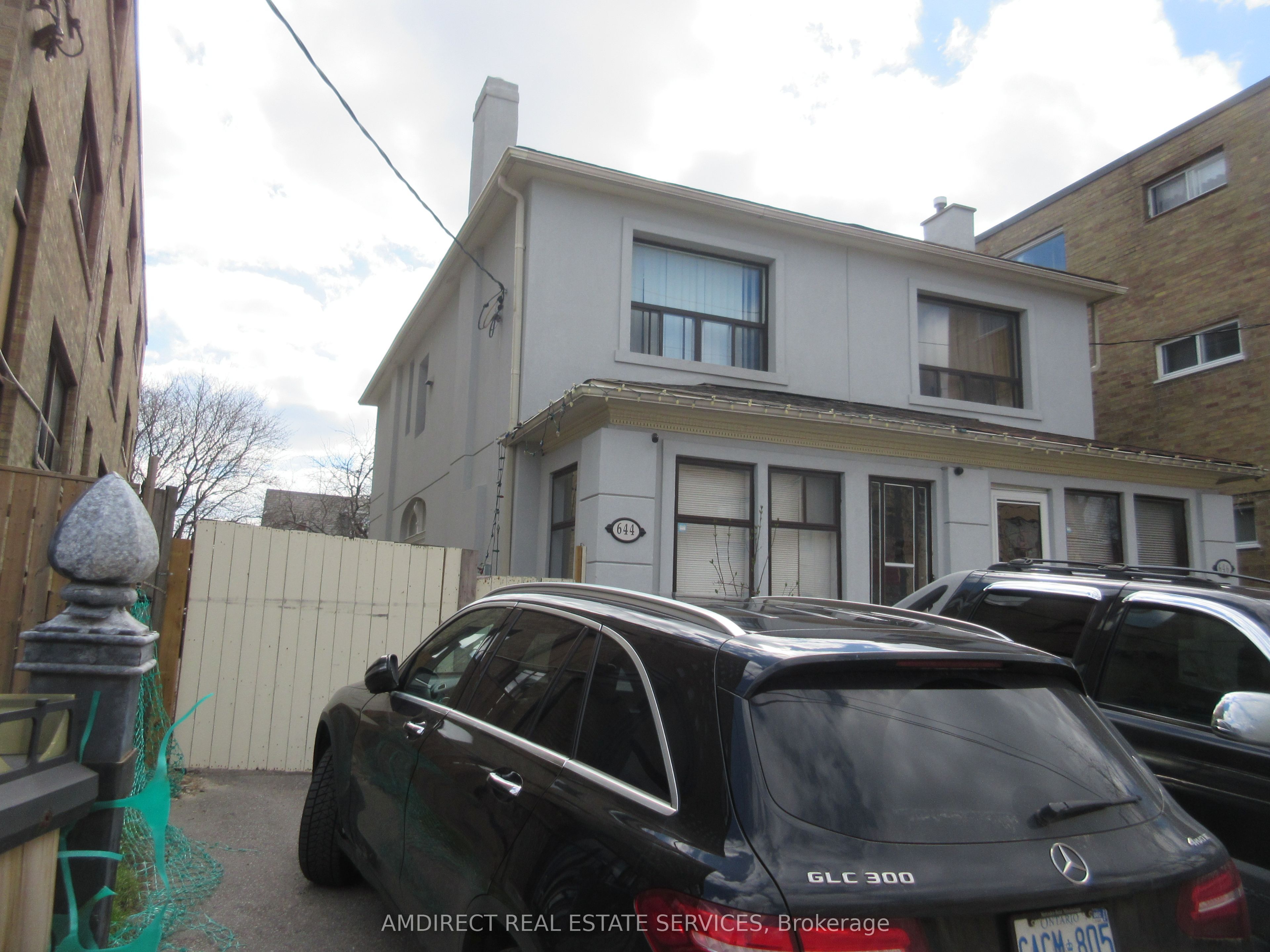 644 Vaughan Road Property Photo 2