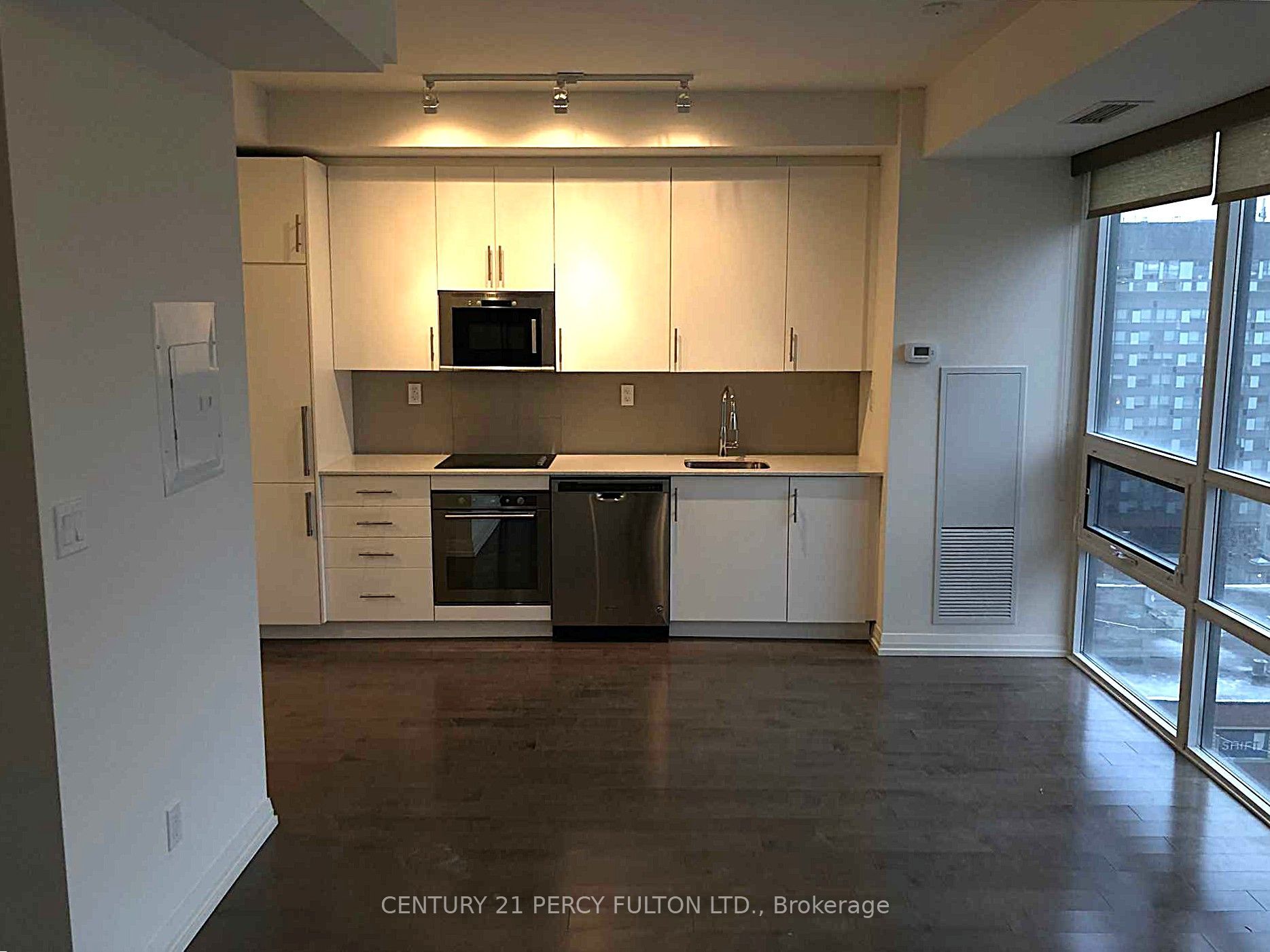 460 Adelaide Street E 1212 Property Photo 6