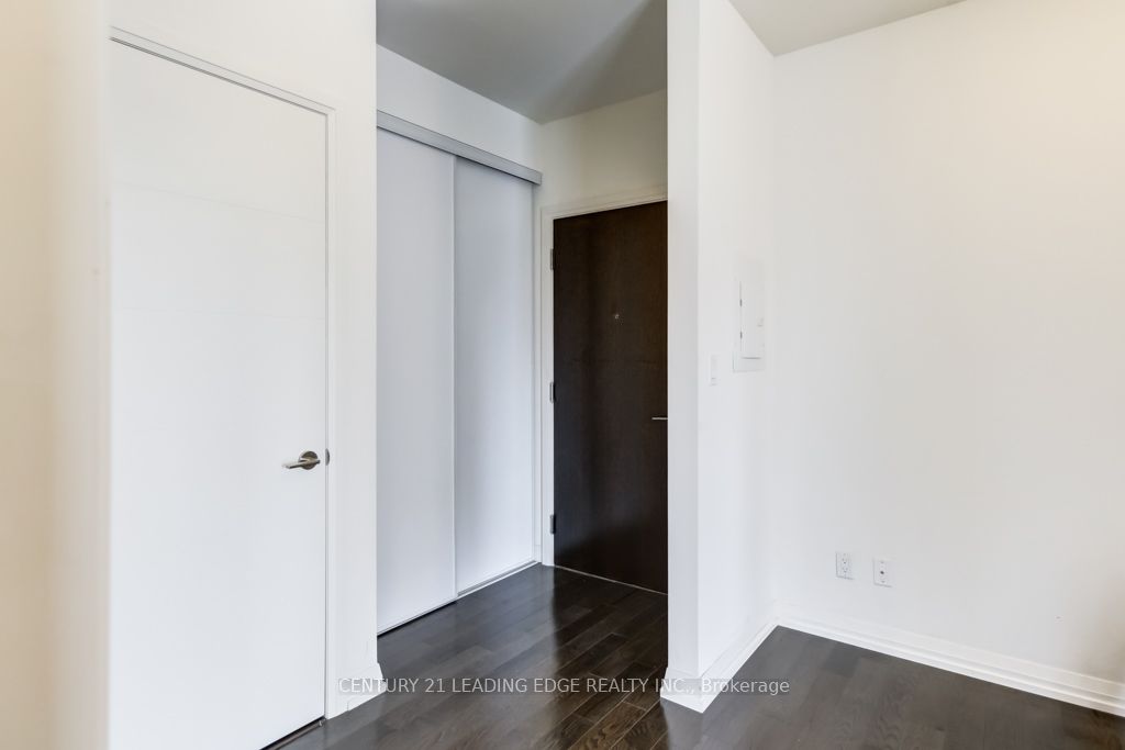 460 Adelaide Street E 939 Property Photo 3