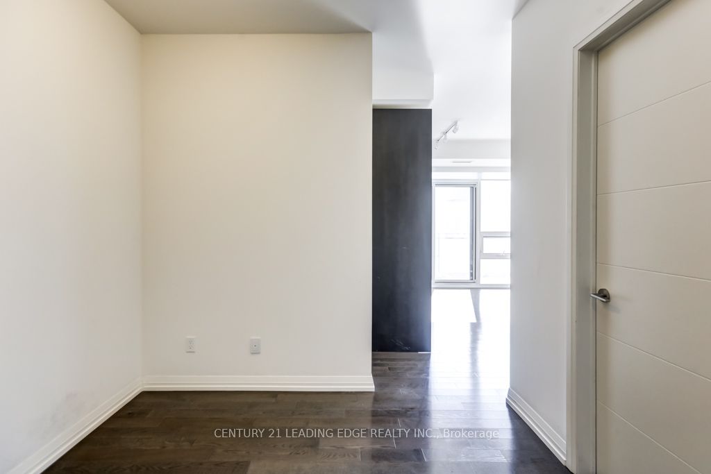 460 Adelaide Street E 939 Property Photo 4