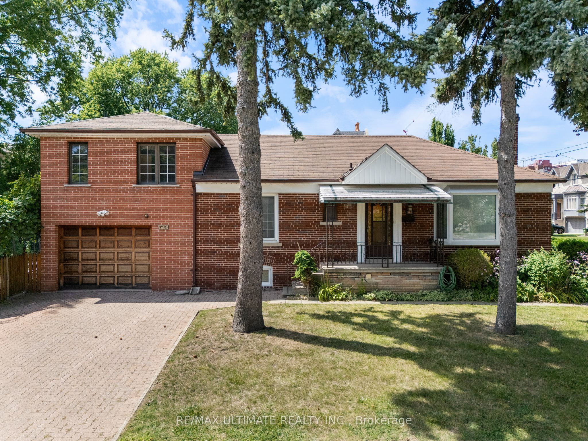 519 Douglas Avenue