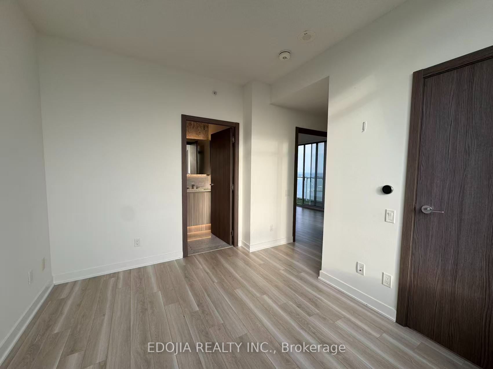 19 Bathurst Street 4012 Property Photo 9