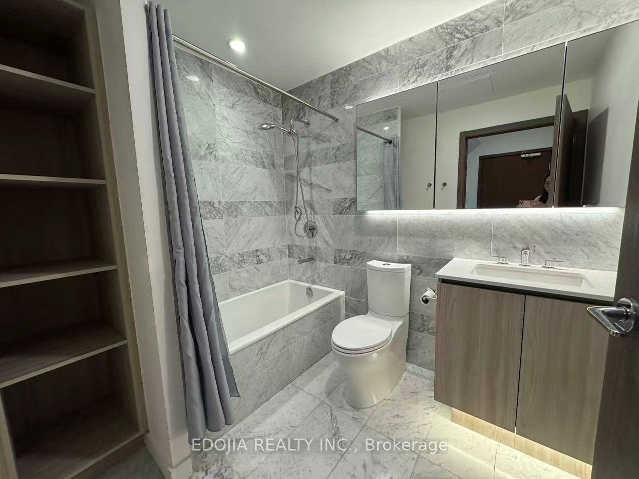 19 Bathurst Street 4012 Property Photo 14
