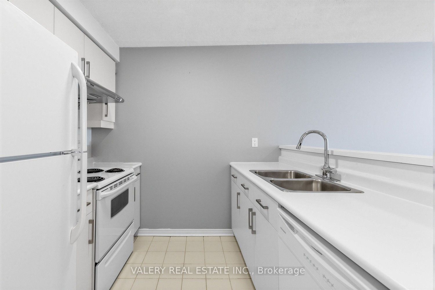 10 Yonge Street 2910 Property Photo 4