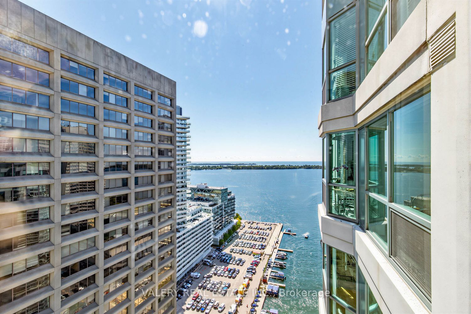 10 Yonge Street 2910 Property Photo 11