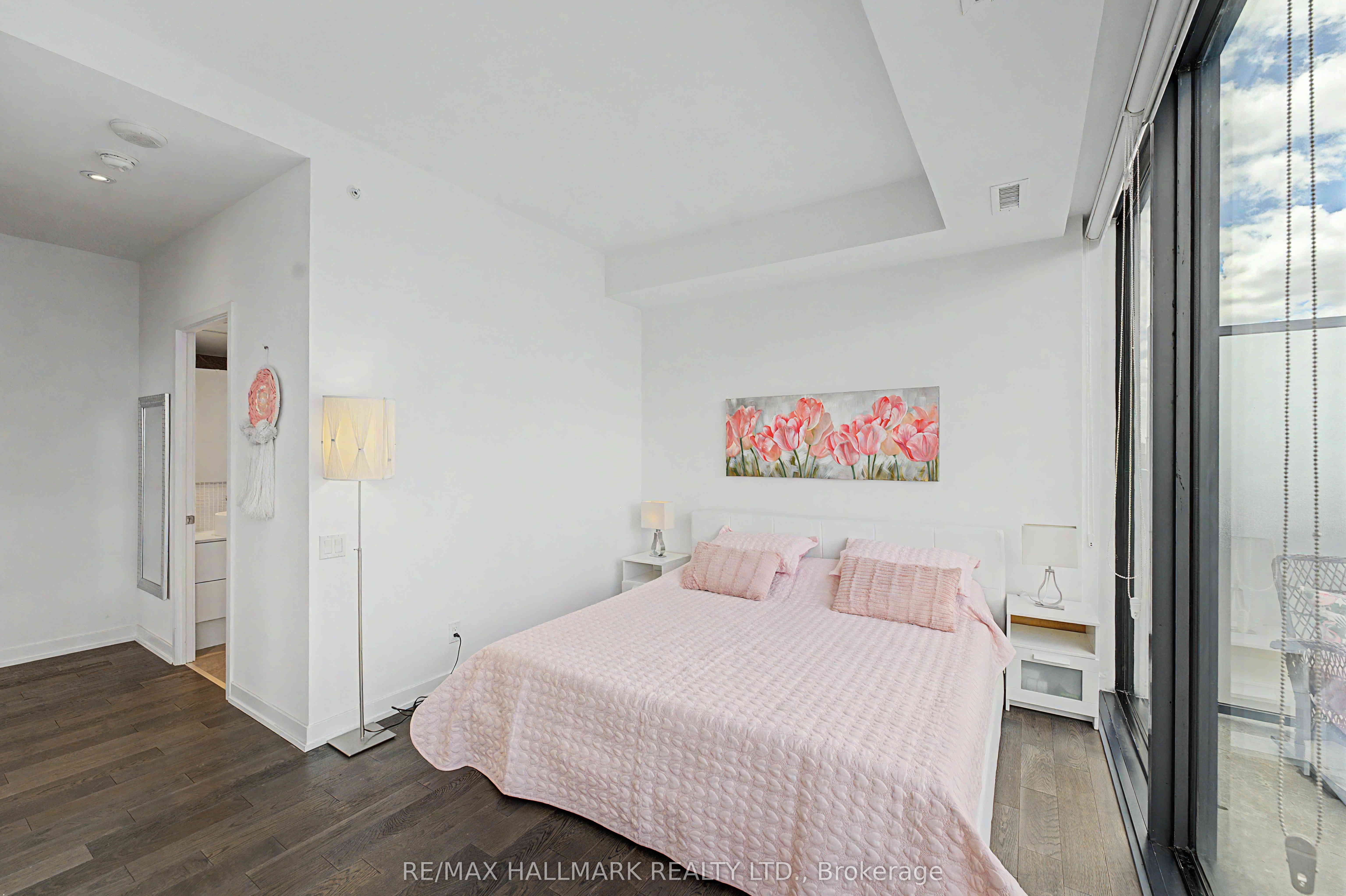 185 Roehampton Avenue Ph2 Property Photo 18