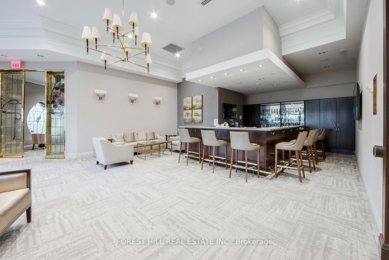 65 Harbour Square 1707 Property Photo 25