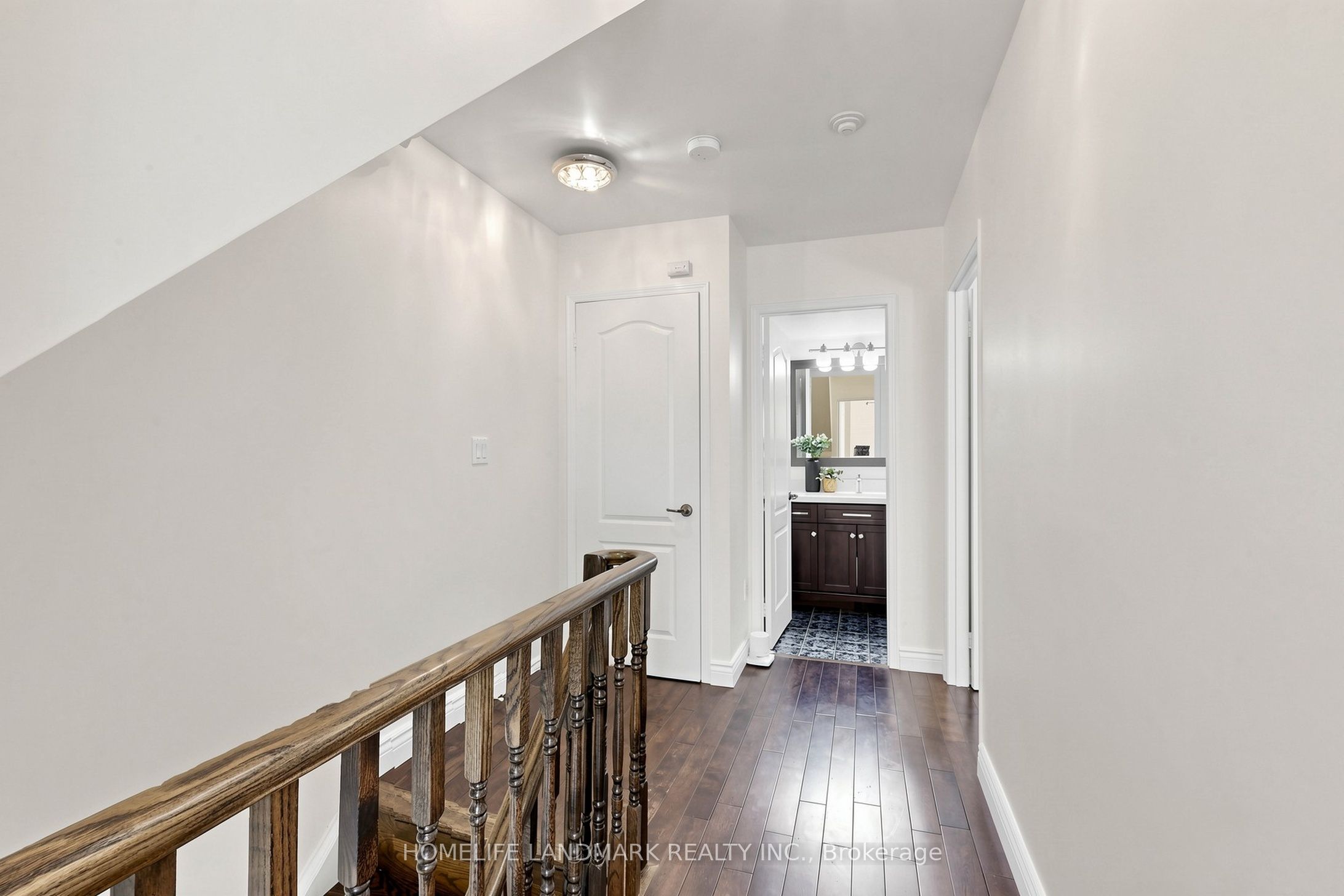 108 Finch Avenue W B29 Property Photo 15