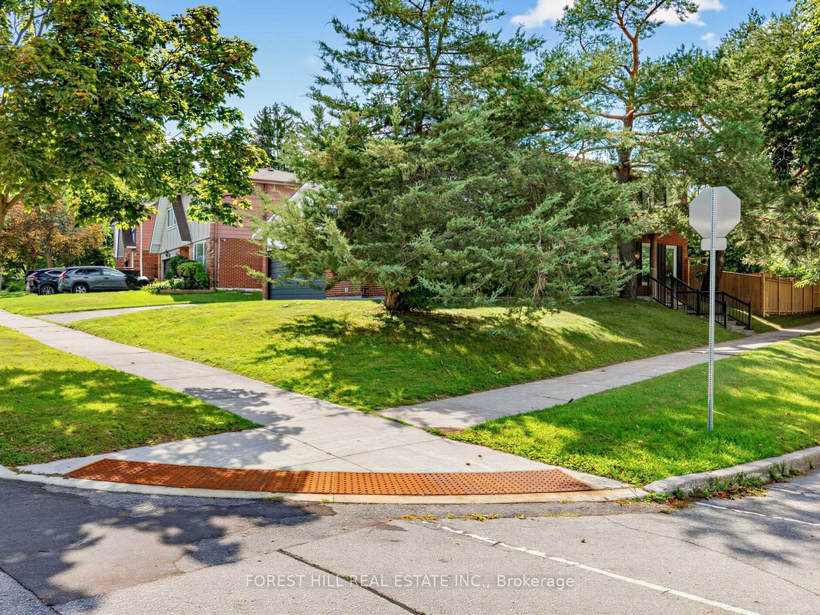1 Ames Circle Property Photo 3