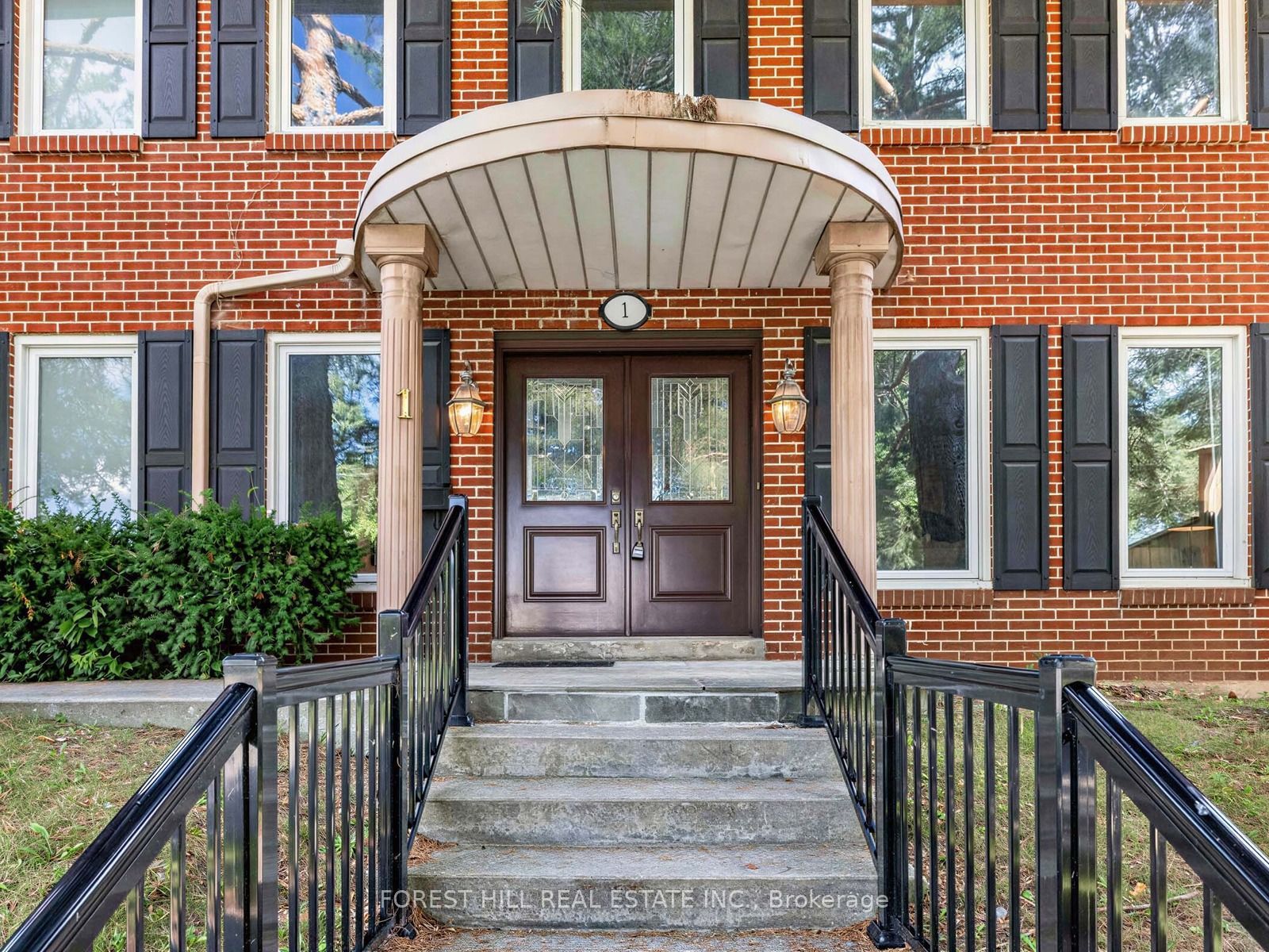 1 Ames Circle Property Photo 7