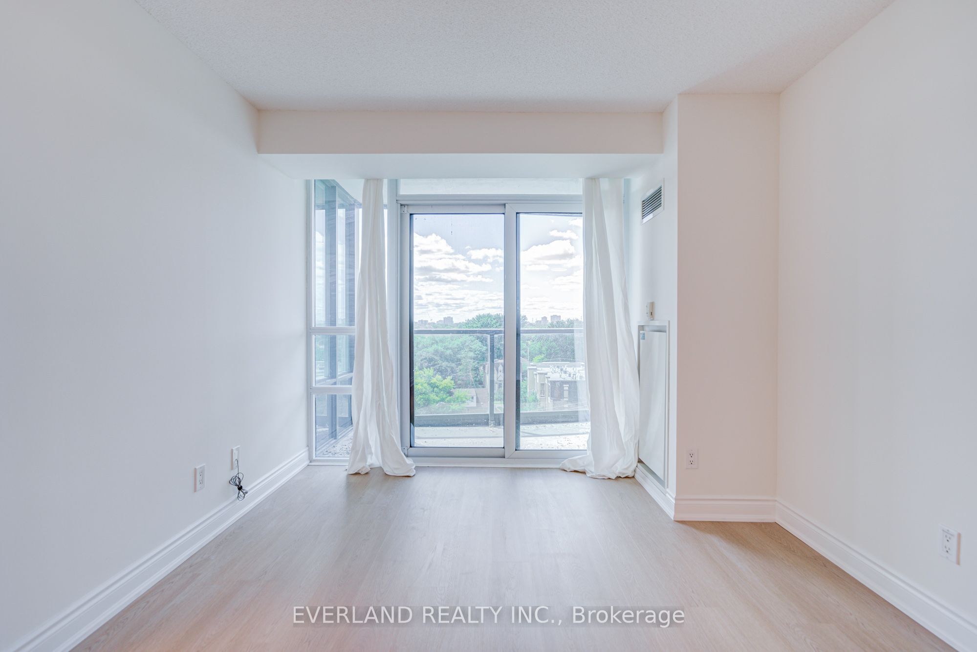 15 Greenview Avenue 707 Property Photo 22