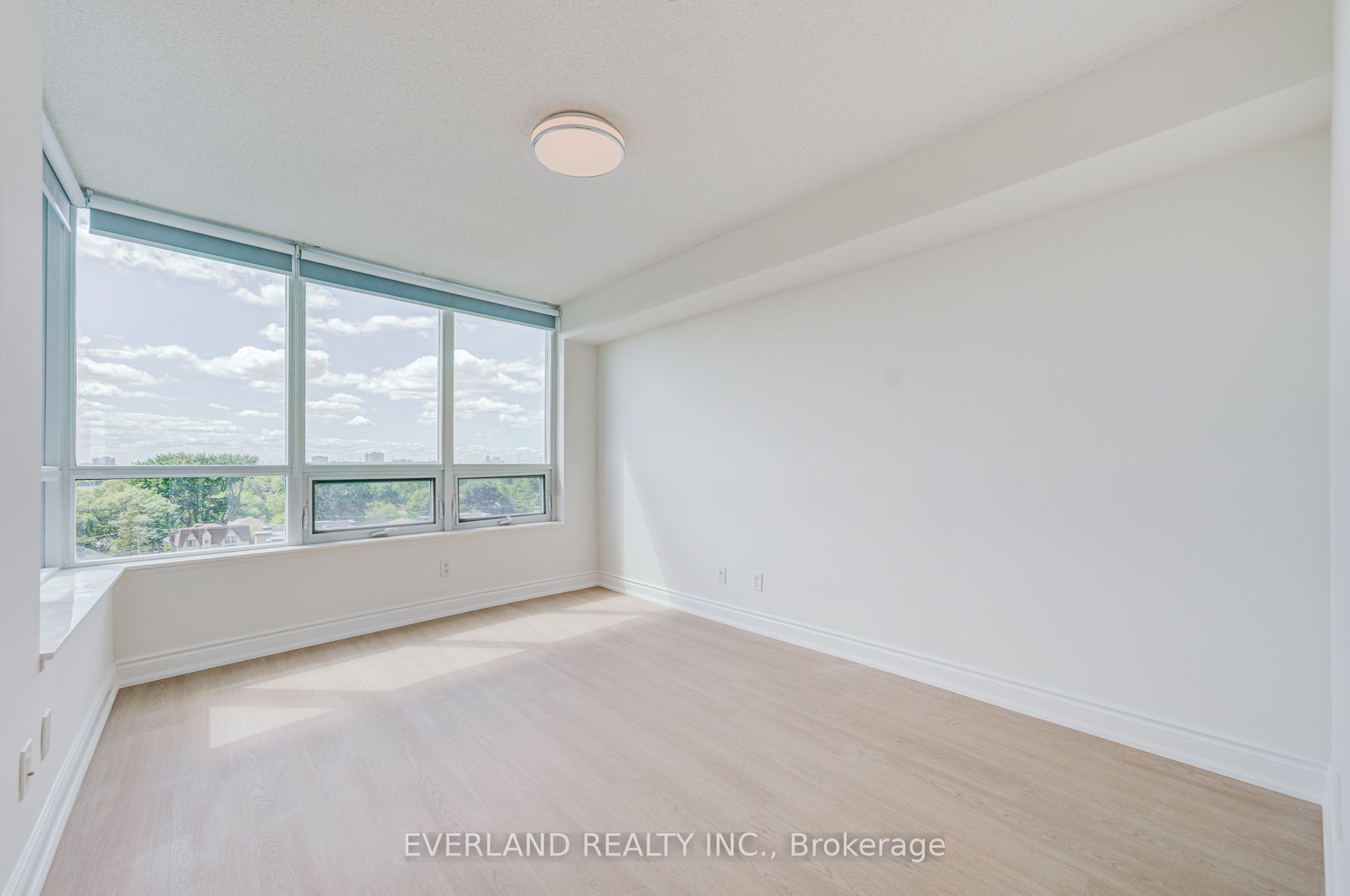 15 Greenview Avenue 707 Property Photo 26