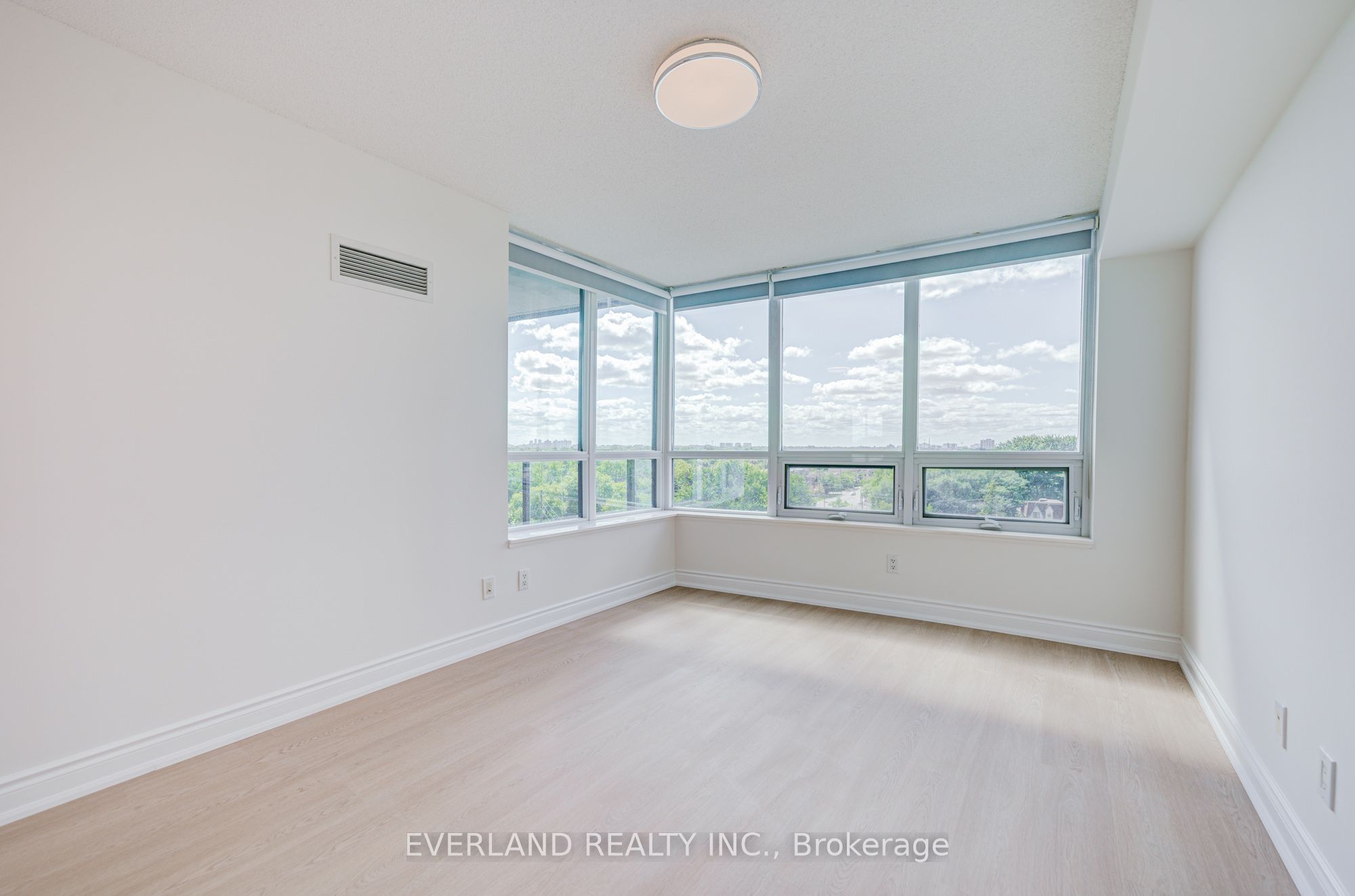 15 Greenview Avenue 707 Property Photo 29