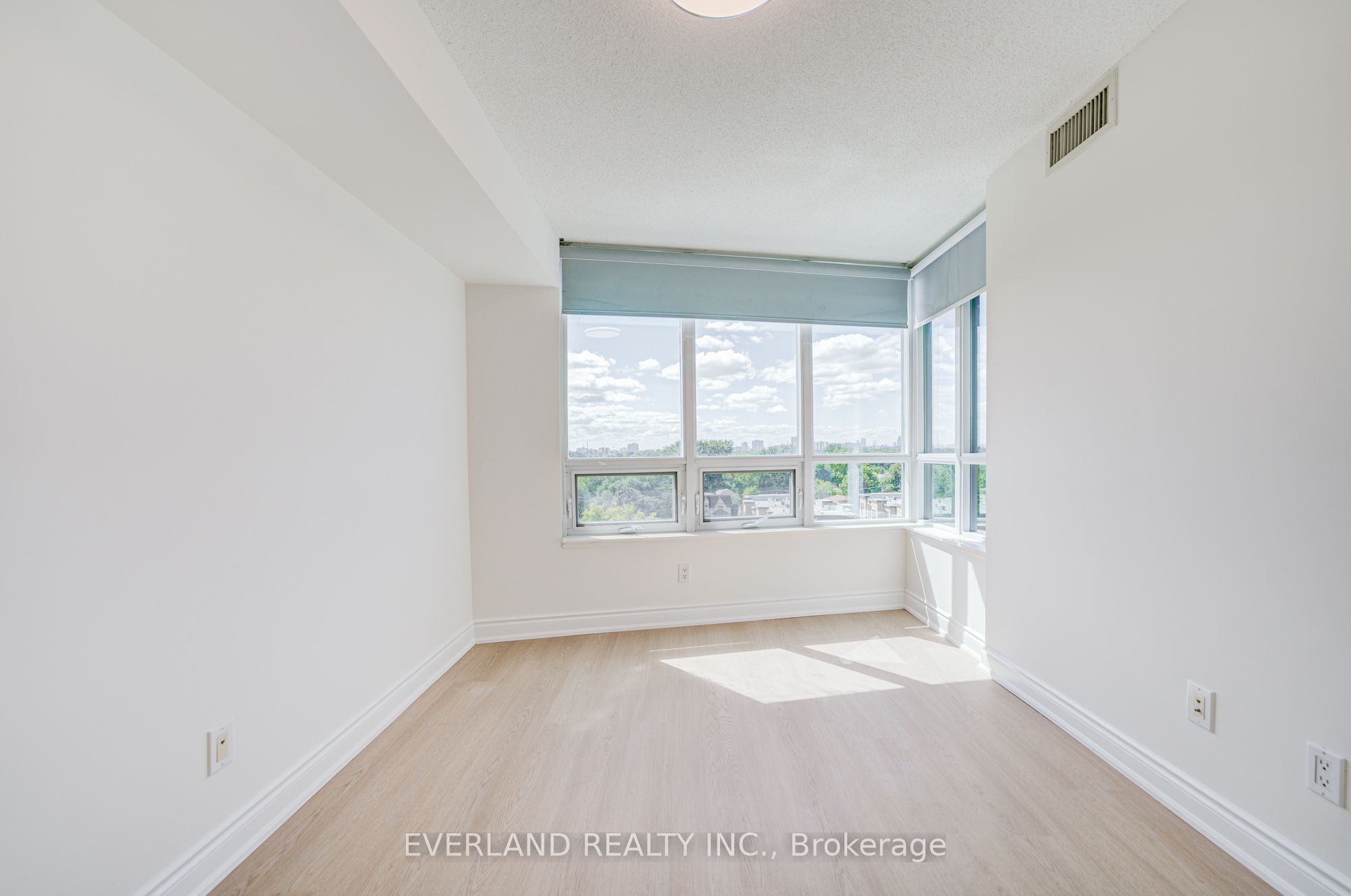 15 Greenview Avenue 707 Property Photo 34