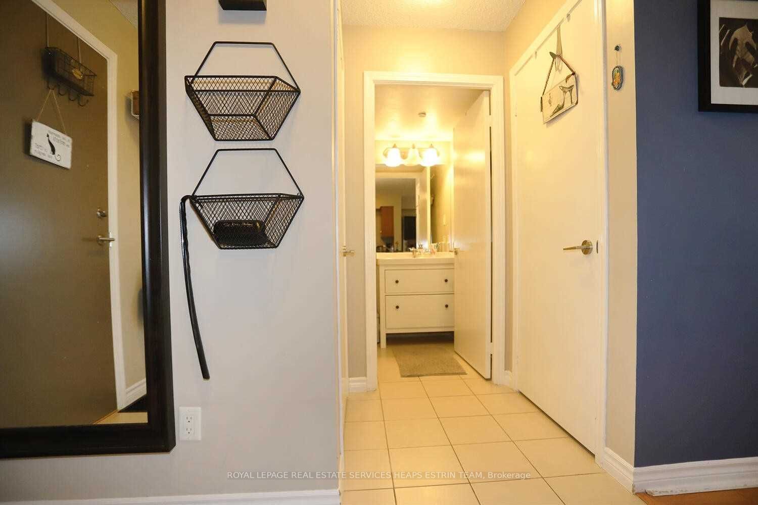 35 Saranac Boulevard 614 Property Photo 20
