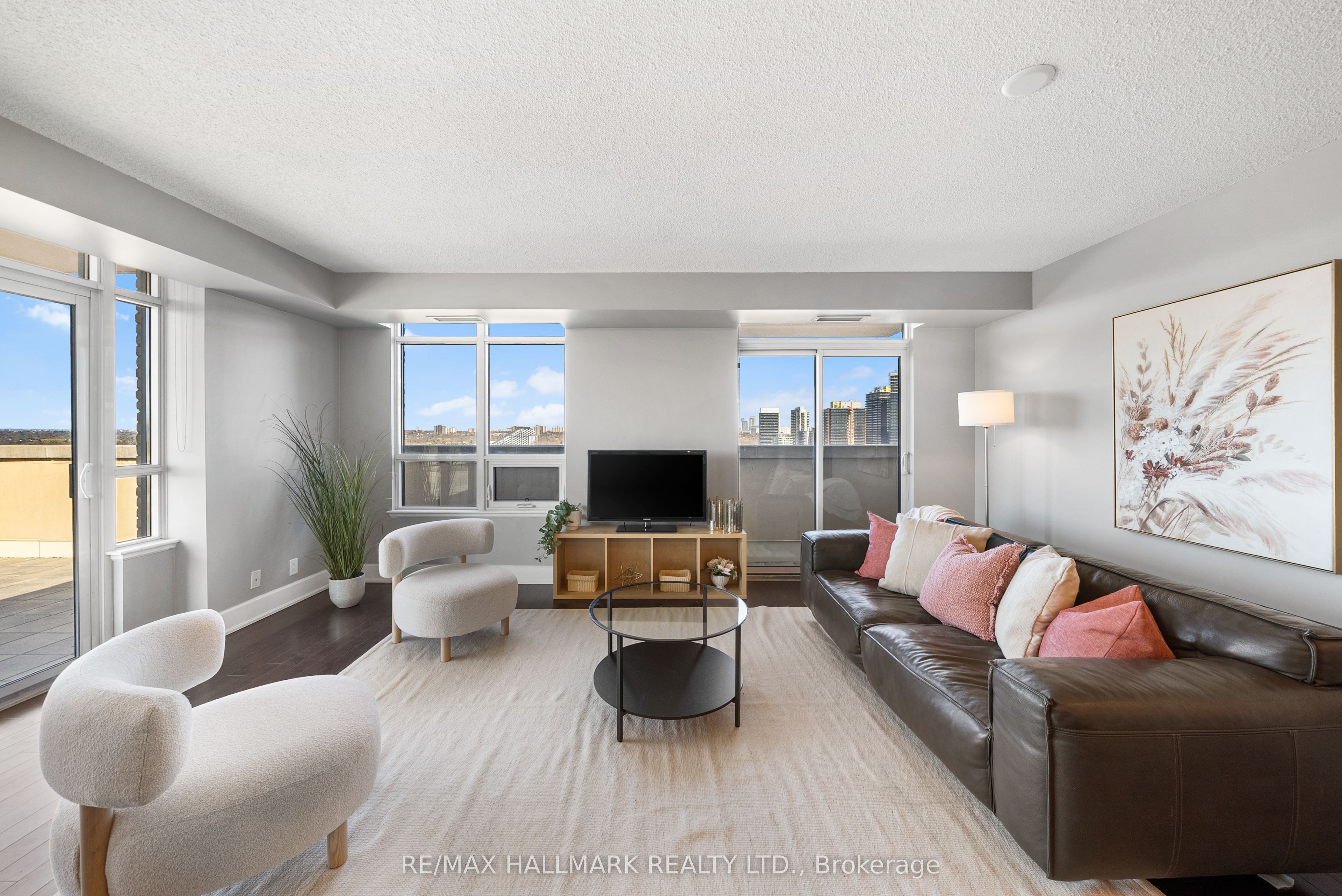 676 Sheppard Avenue E 708 Property Photo 7