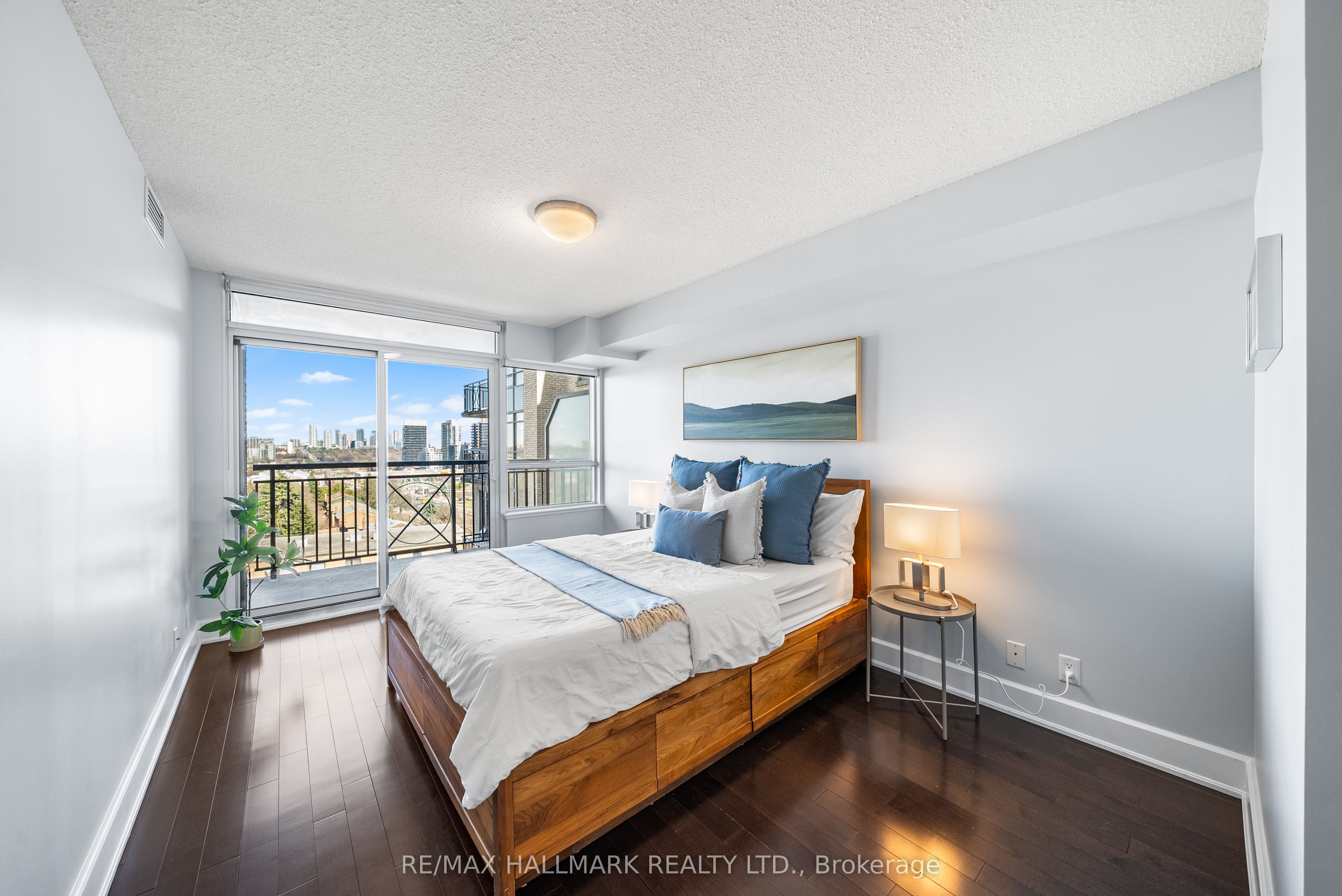 676 Sheppard Avenue E 708 Property Photo 16