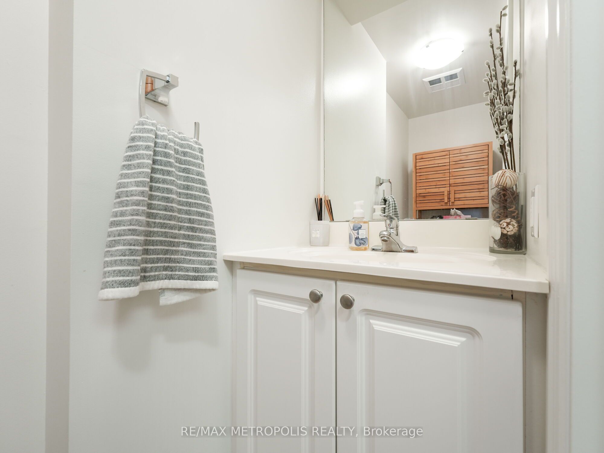 188 Doris Avenue 1205 Property Photo 18