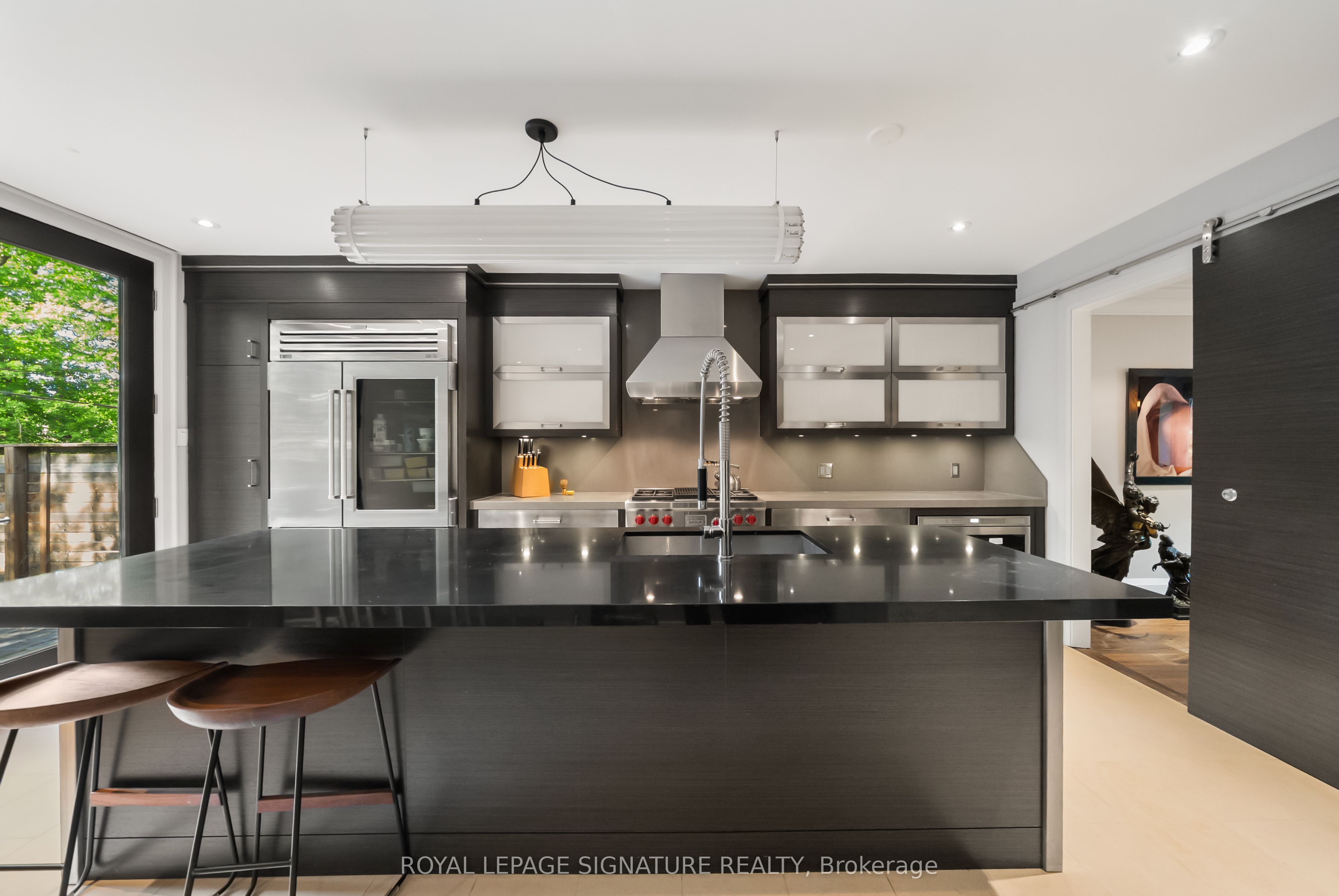 230 Strathallan Wood Property Photo 15