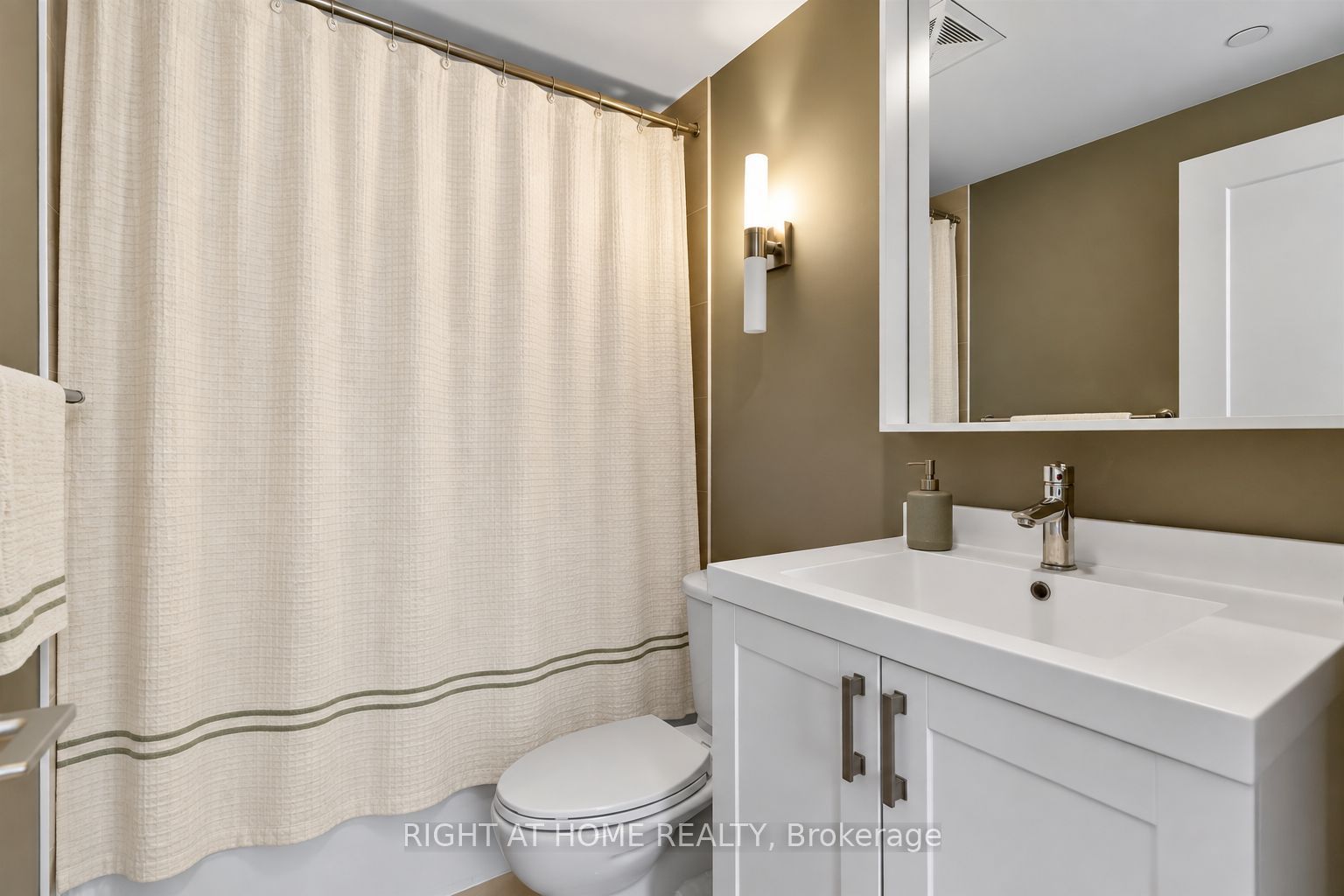 18 Graydon Hall Drive 509 Property Photo 19