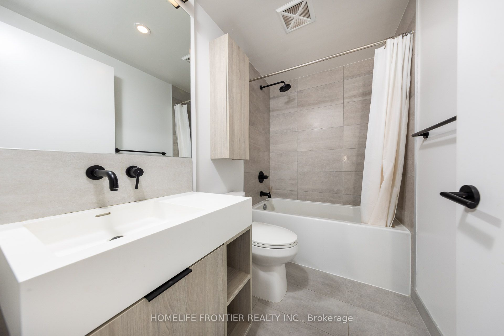 108 Peter Street 4702 Property Photo 19